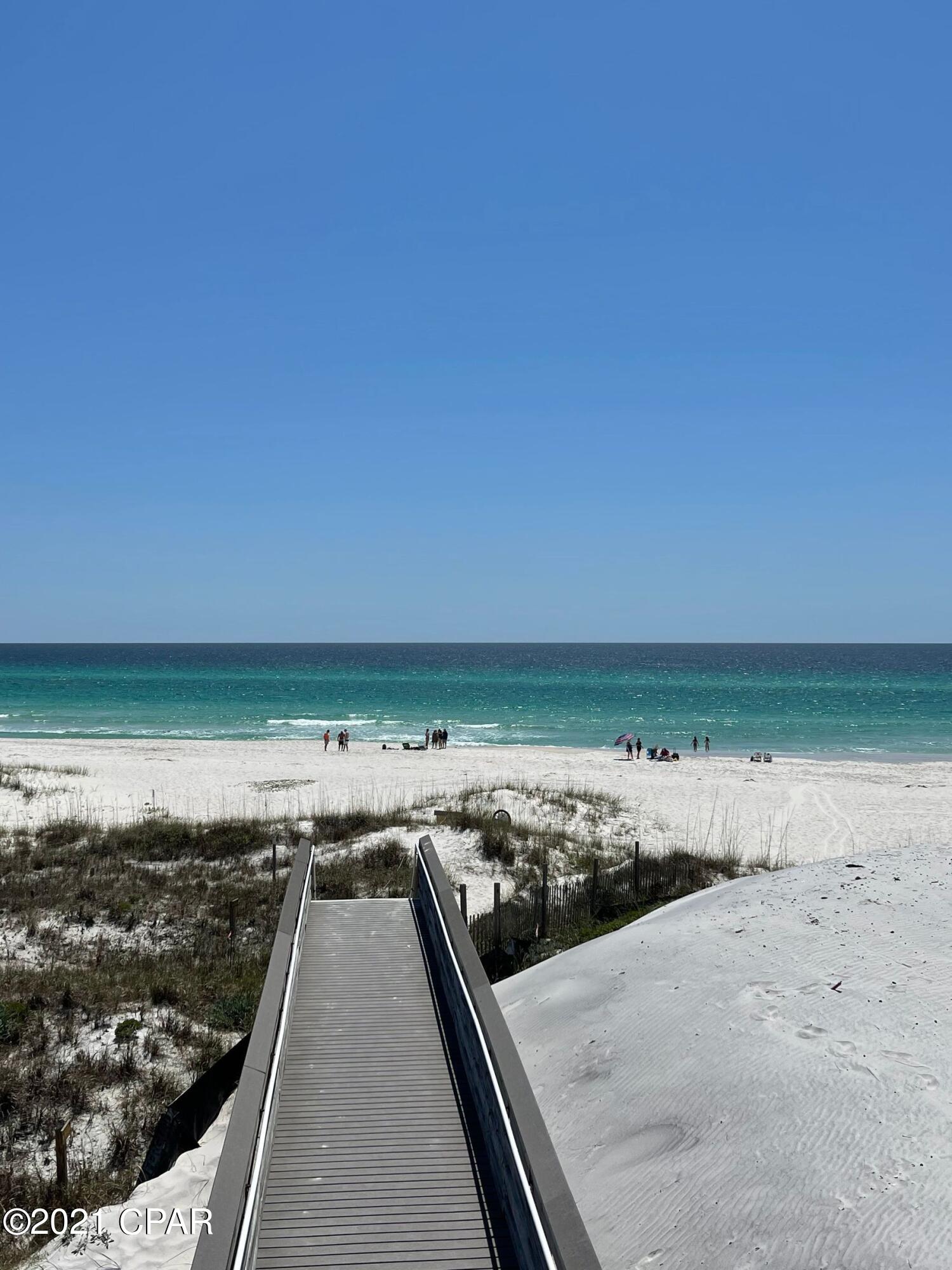 Shoreline Townhouses - Residential