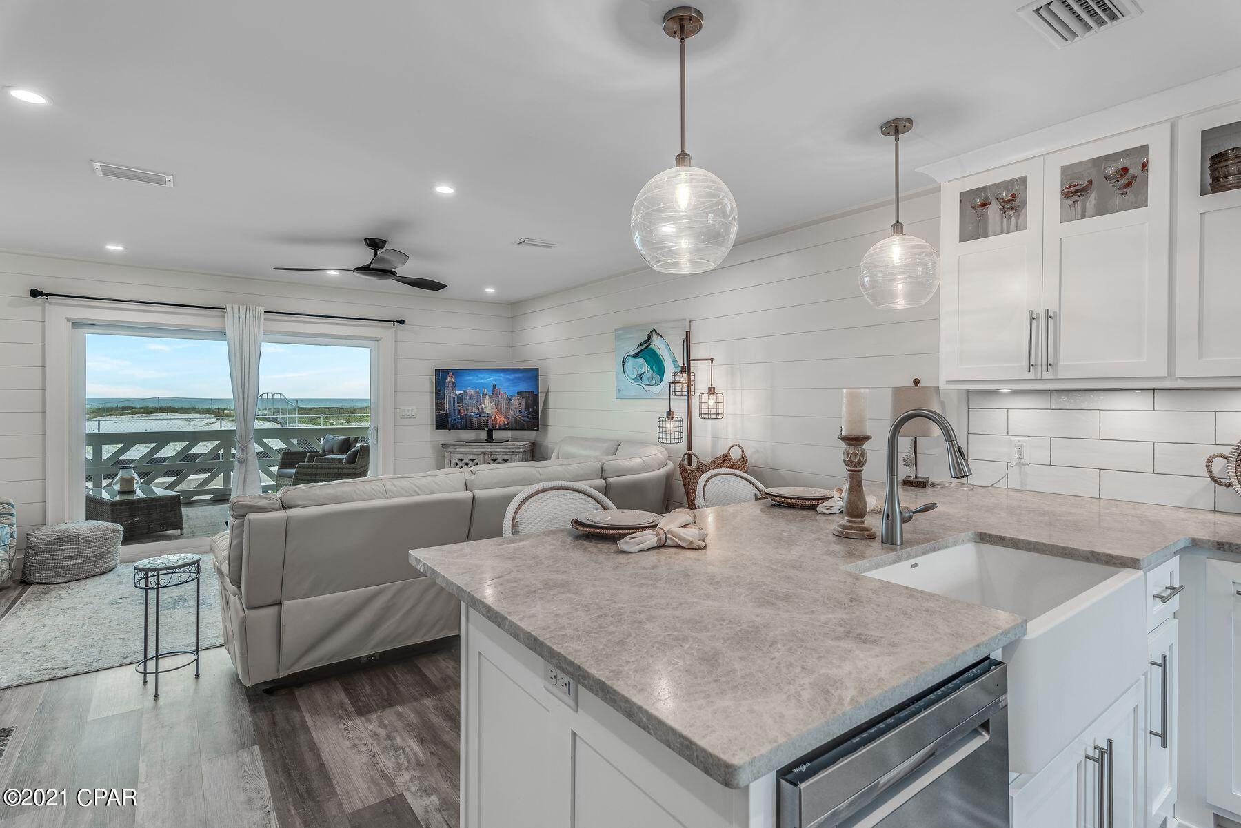 Shoreline Townhouses - Residential