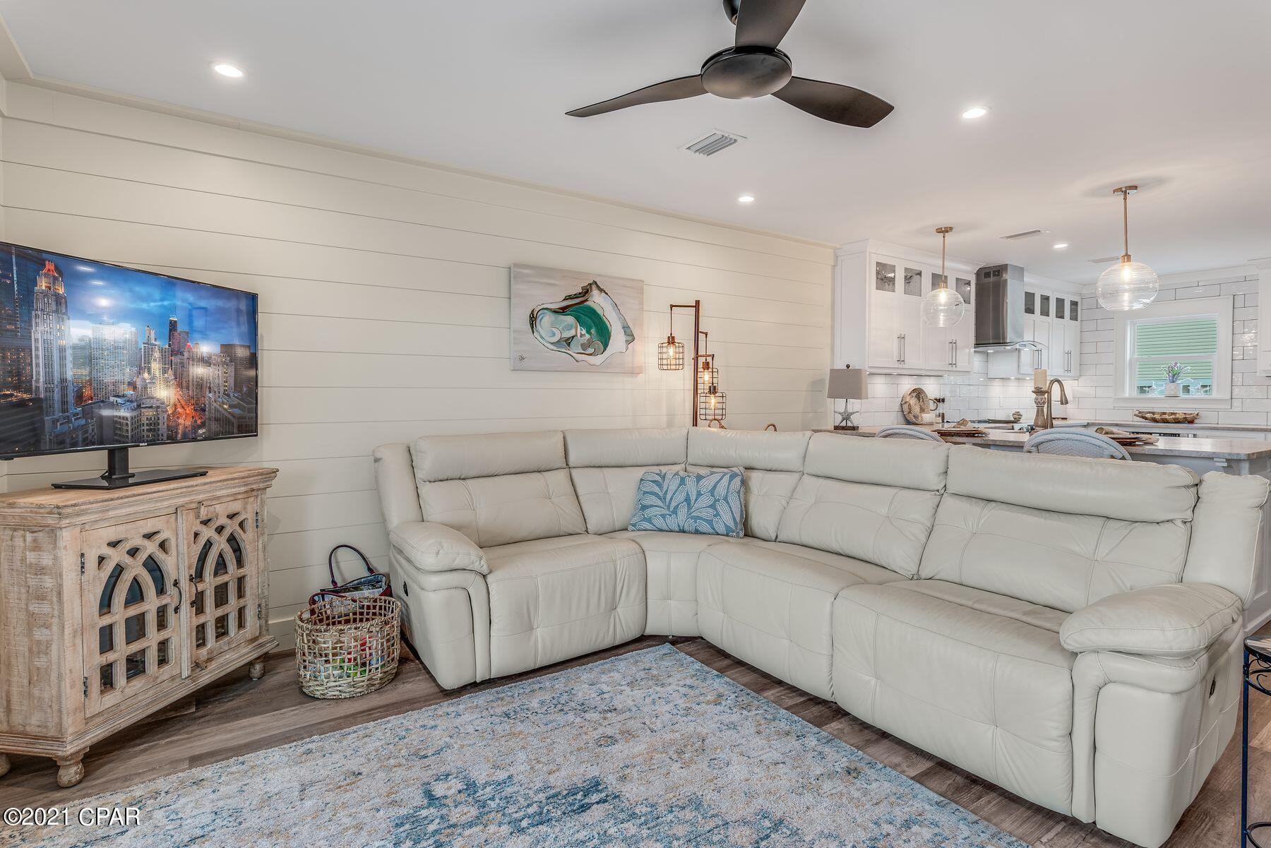 Shoreline Townhouses - Residential