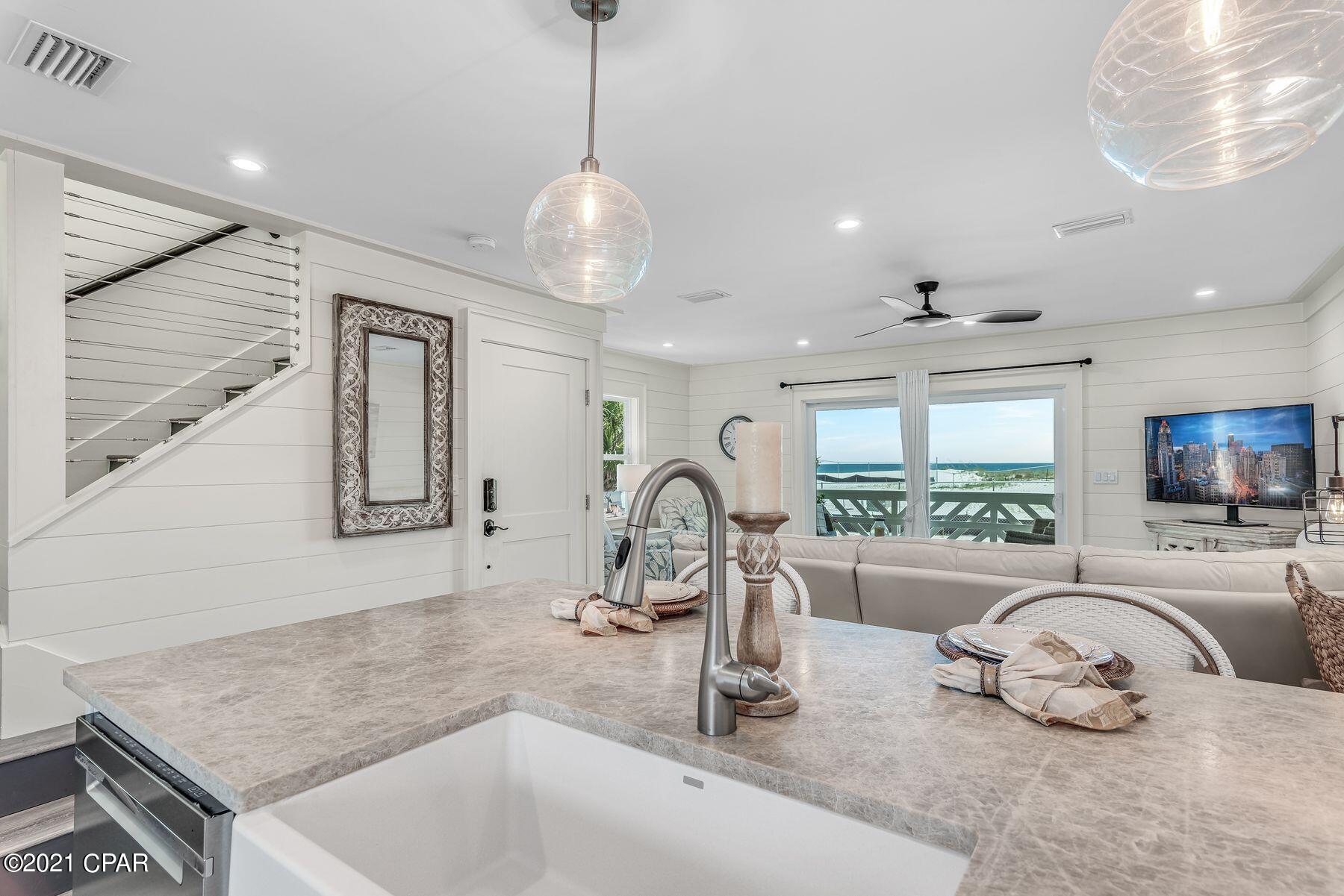 Shoreline Townhouses - Residential