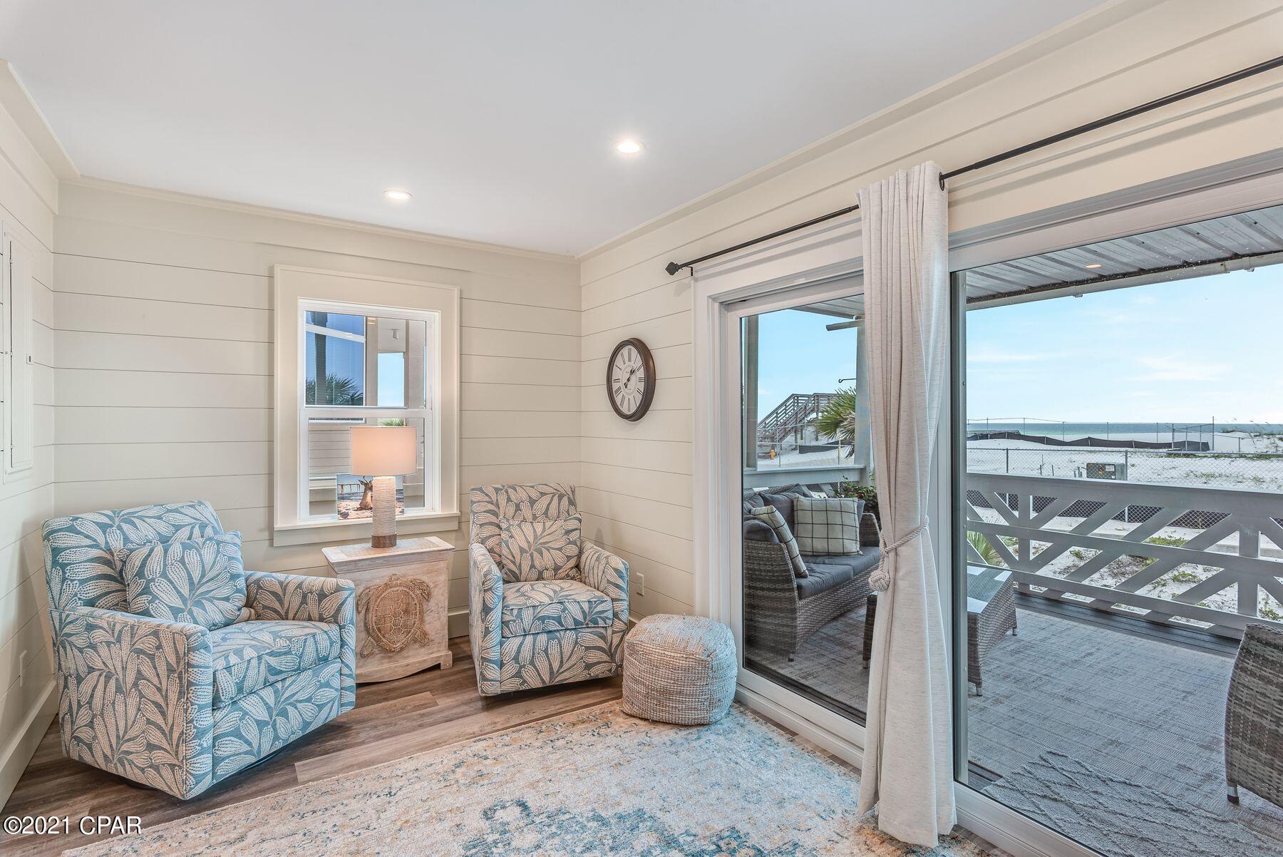 Shoreline Townhouses - Residential