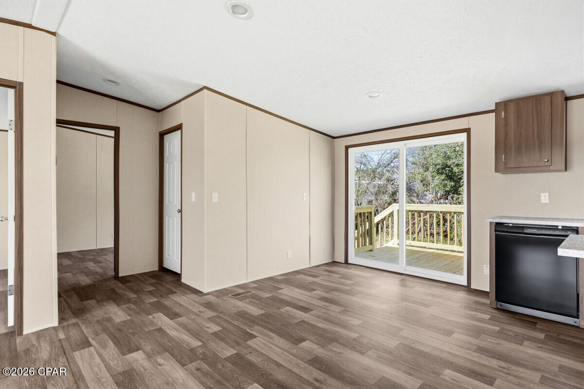 Lane Mobile Home Est U-1 - Residential