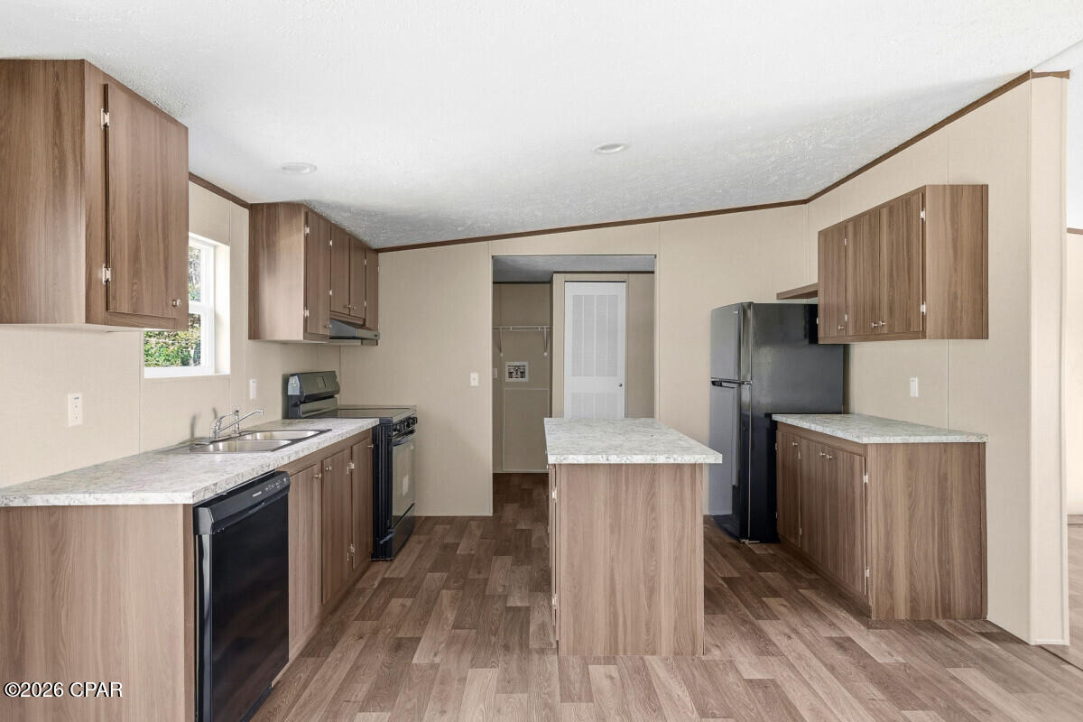 Lane Mobile Home Est U-1 - Residential