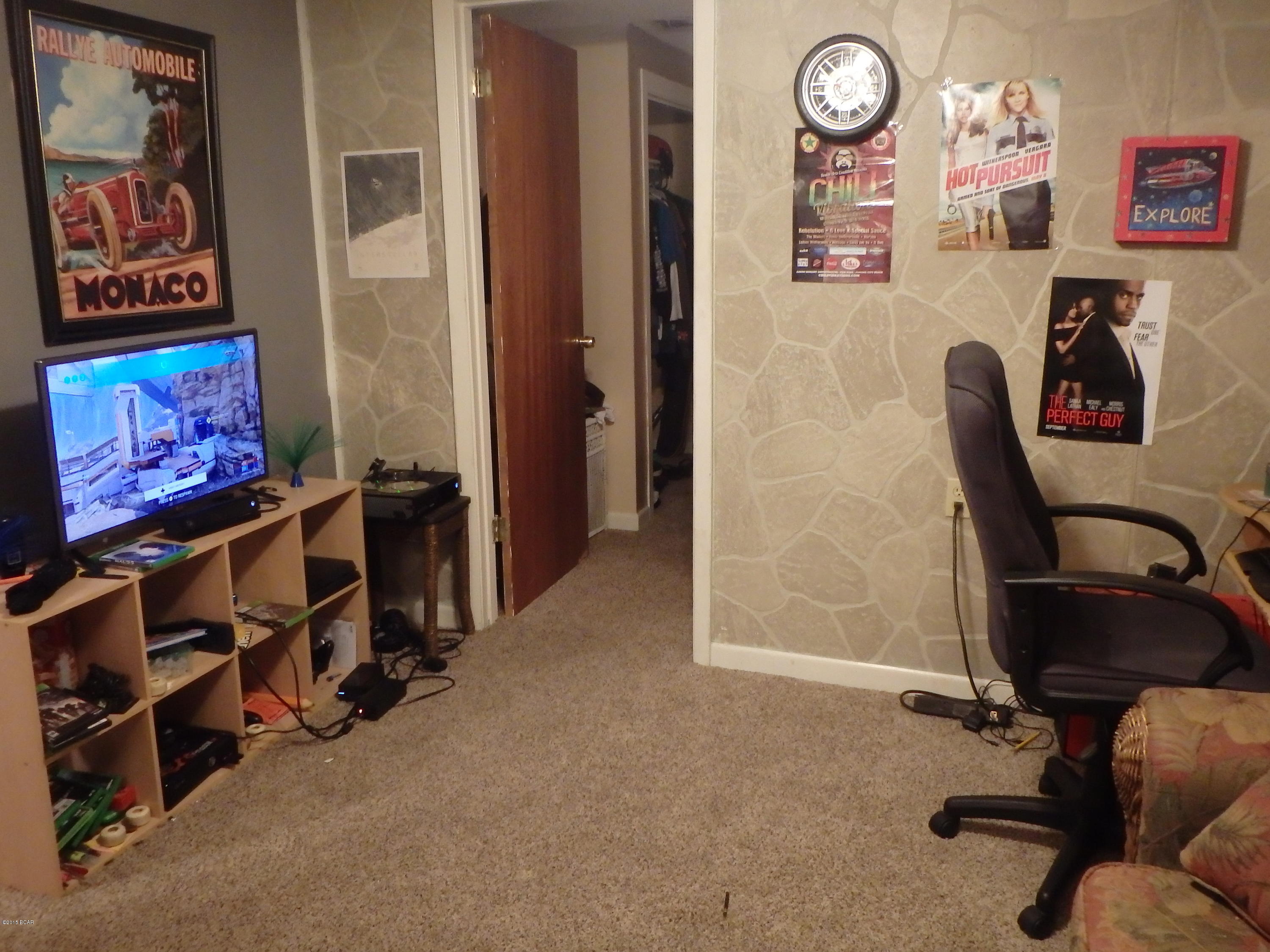 Pines 5th Add - Residential