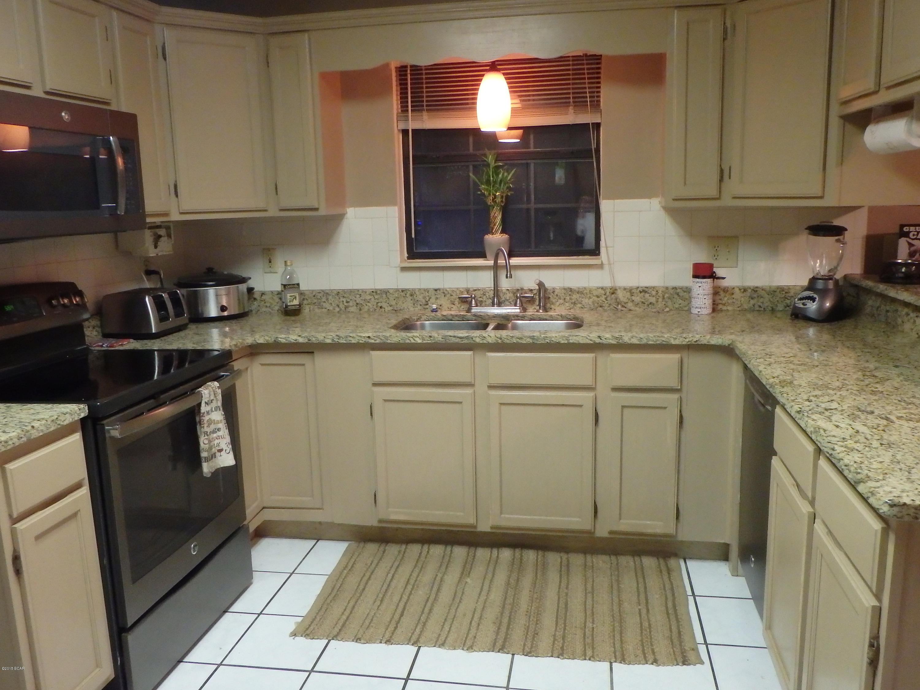 Pines 5th Add - Residential