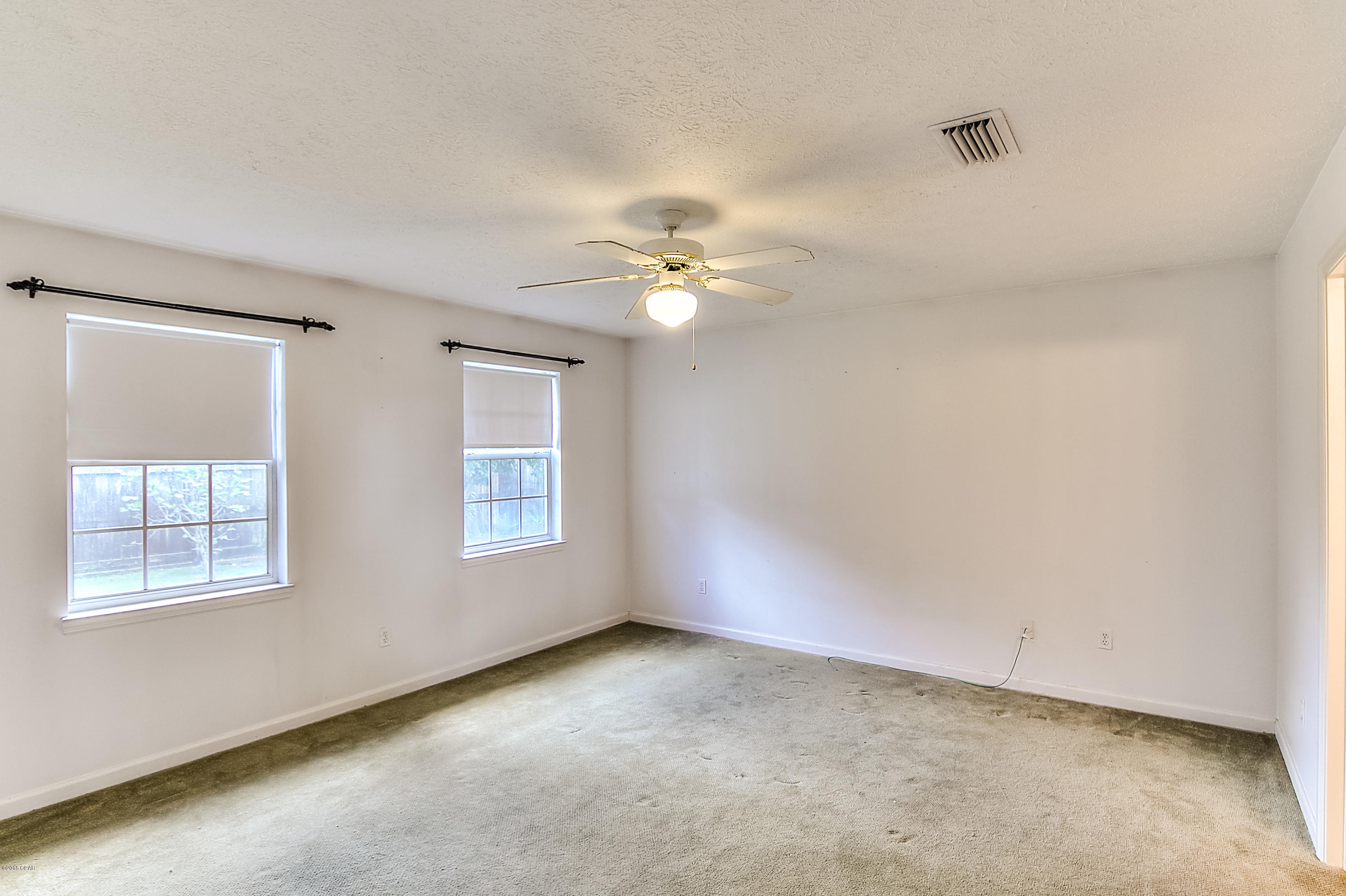 Fernwood Park - Residential