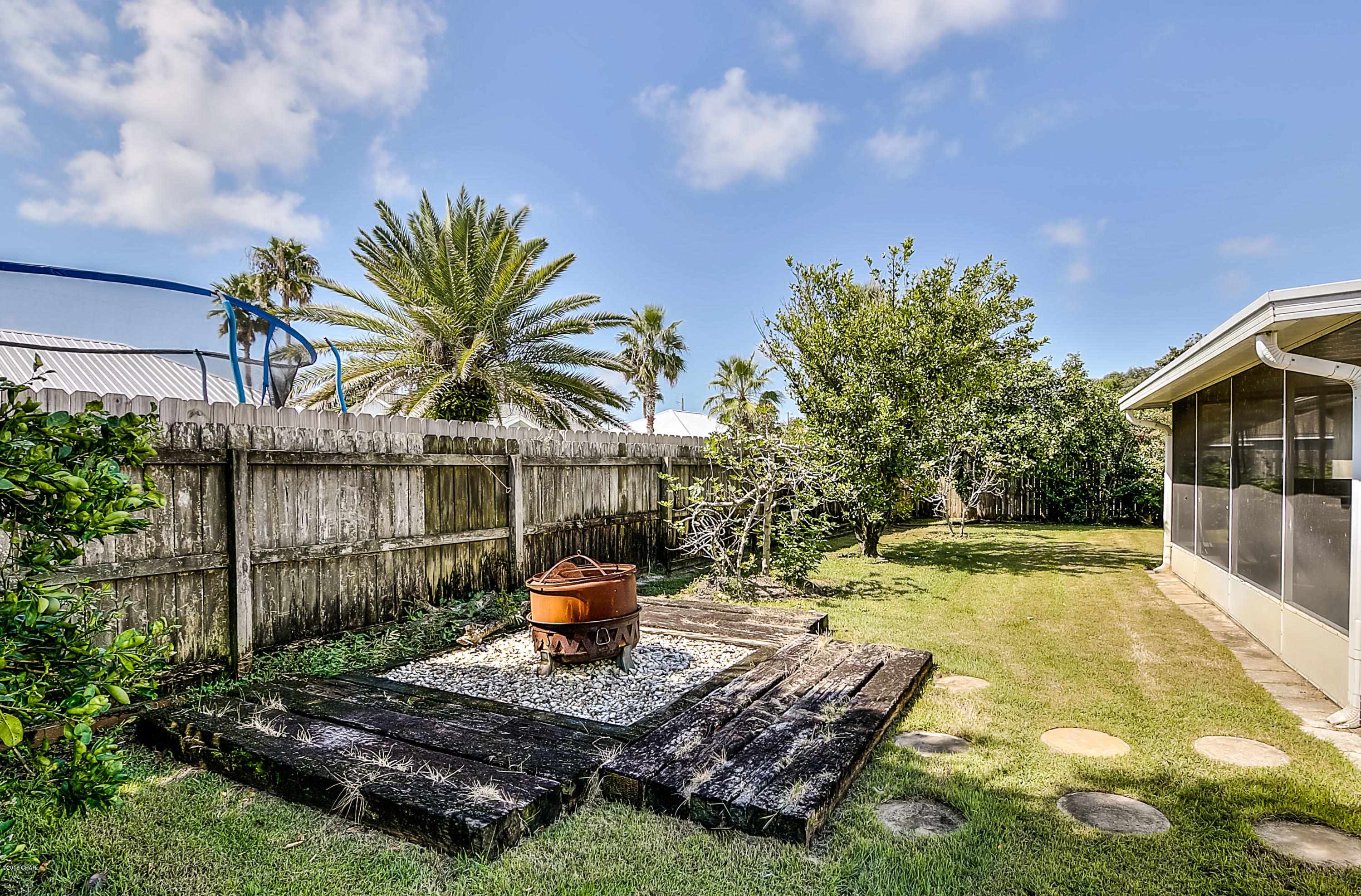 Fernwood Park - Residential