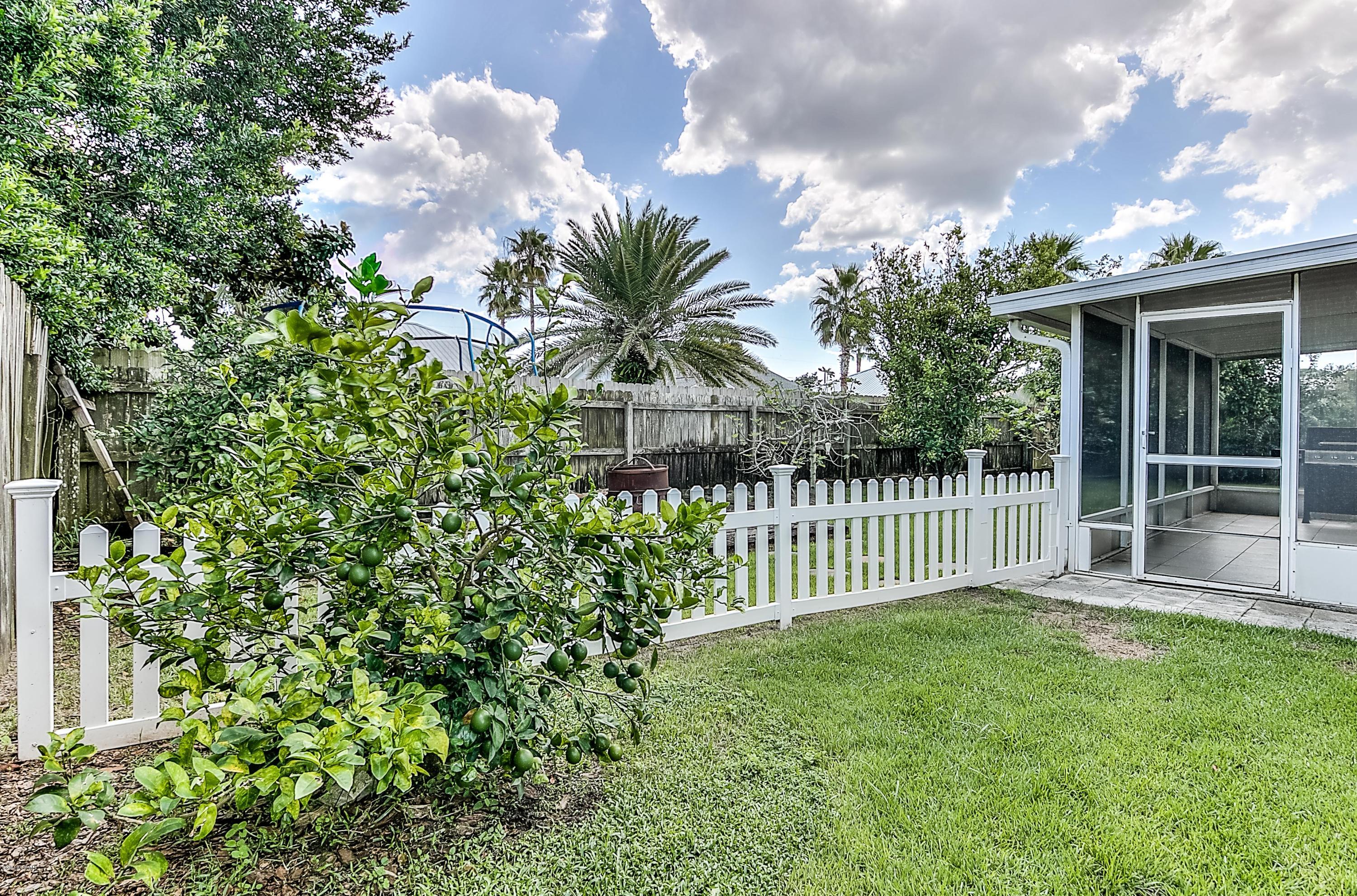 Fernwood Park - Residential