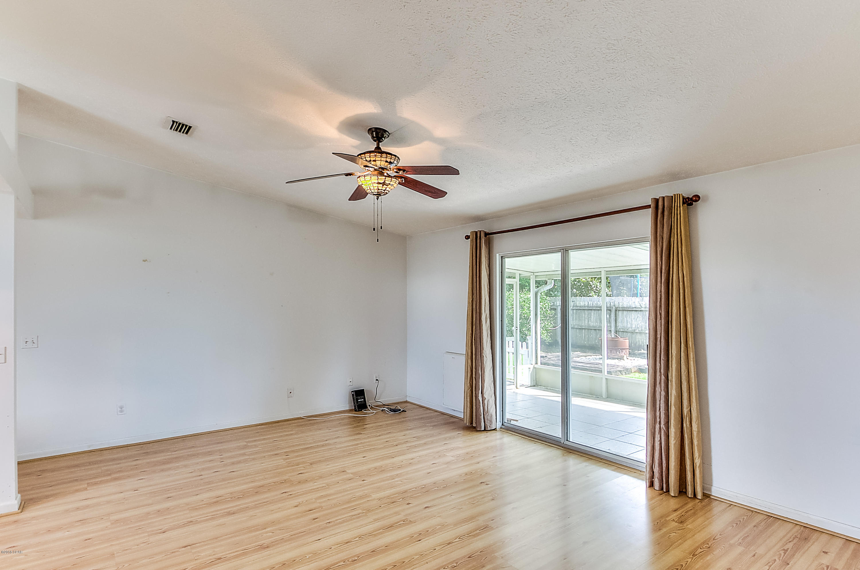 Fernwood Park - Residential