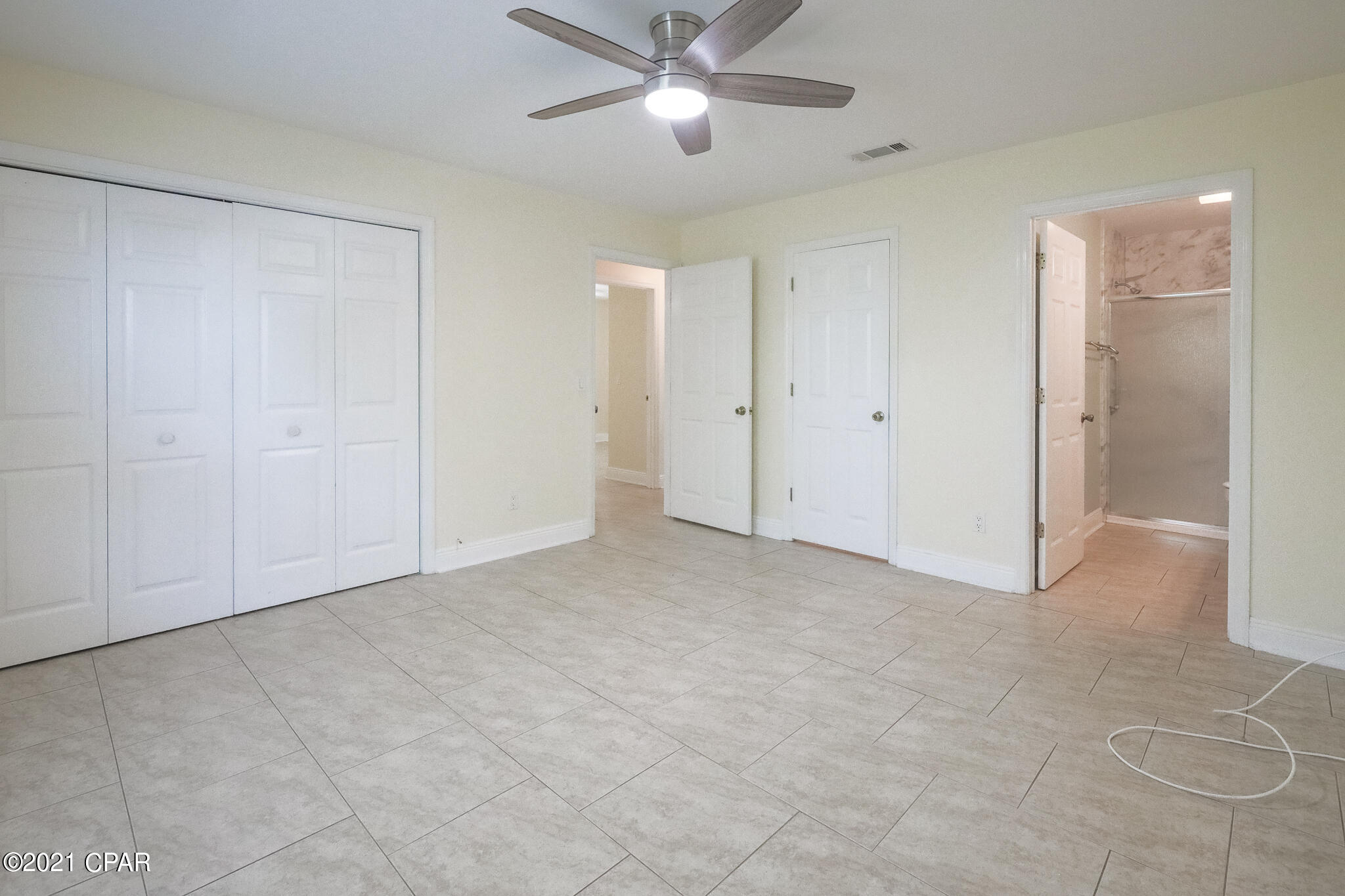 Lake Marin - Residential