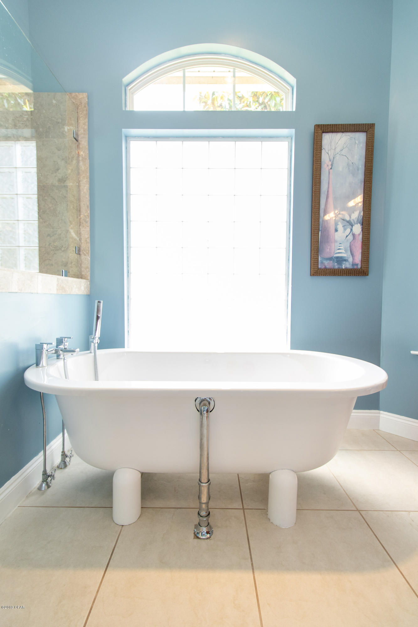 Colony Club - Residential