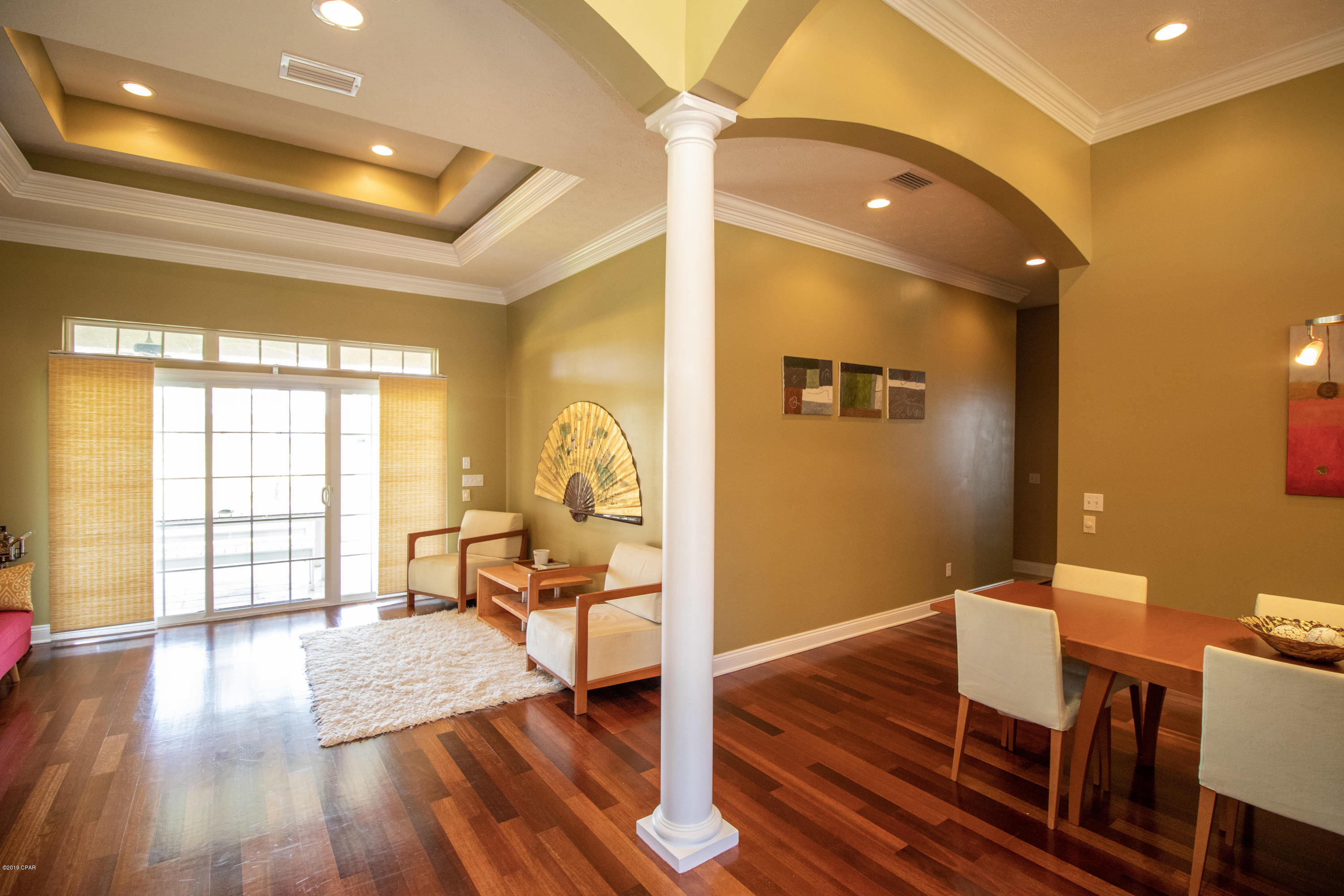 Colony Club - Residential