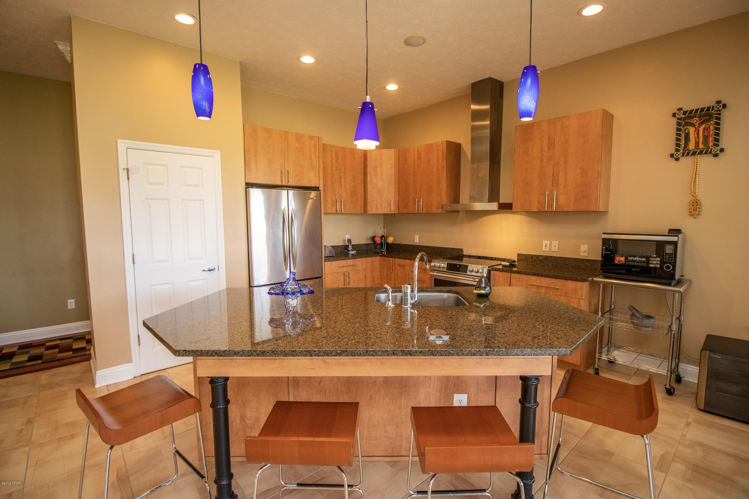 Colony Club - Residential