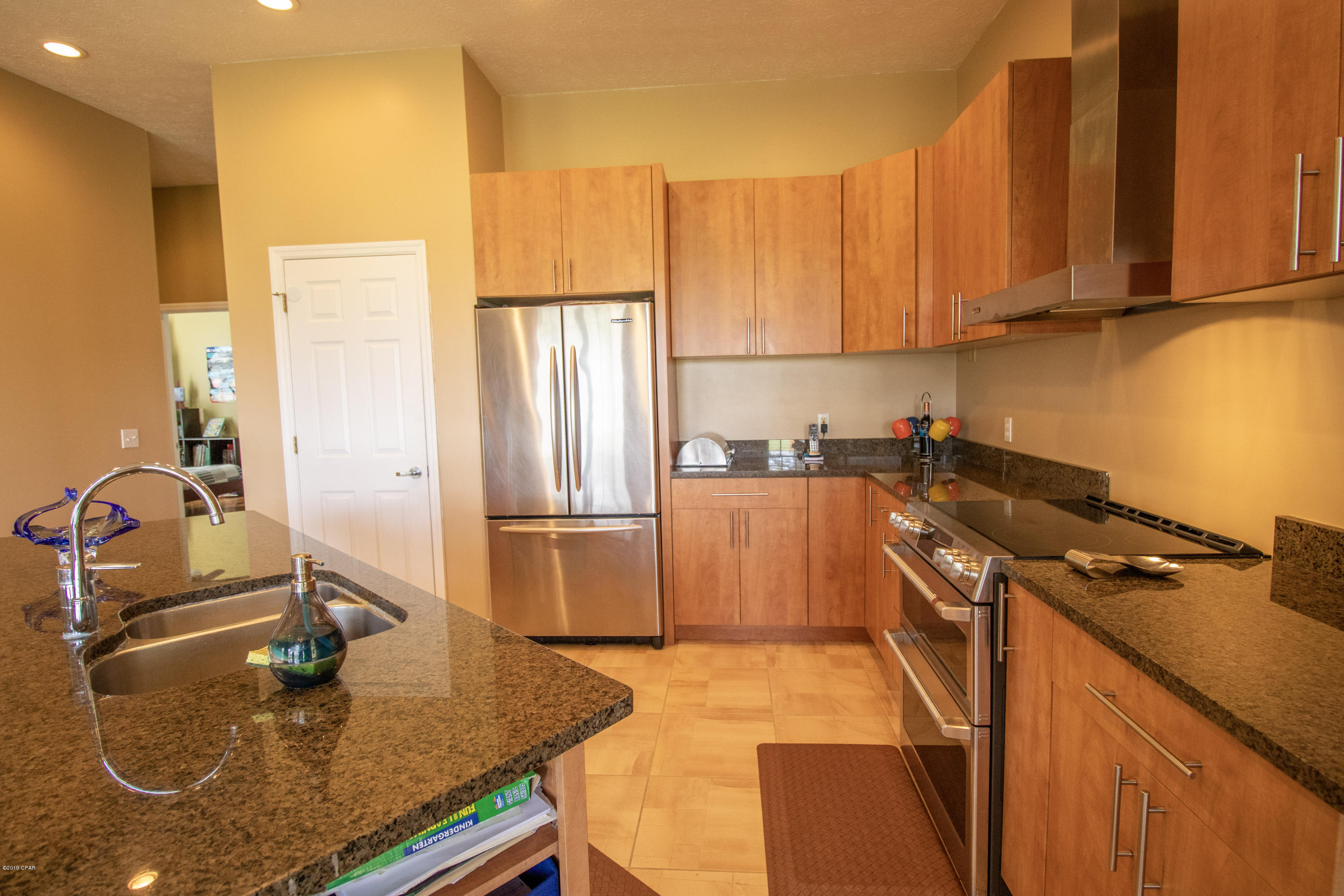 Colony Club - Residential