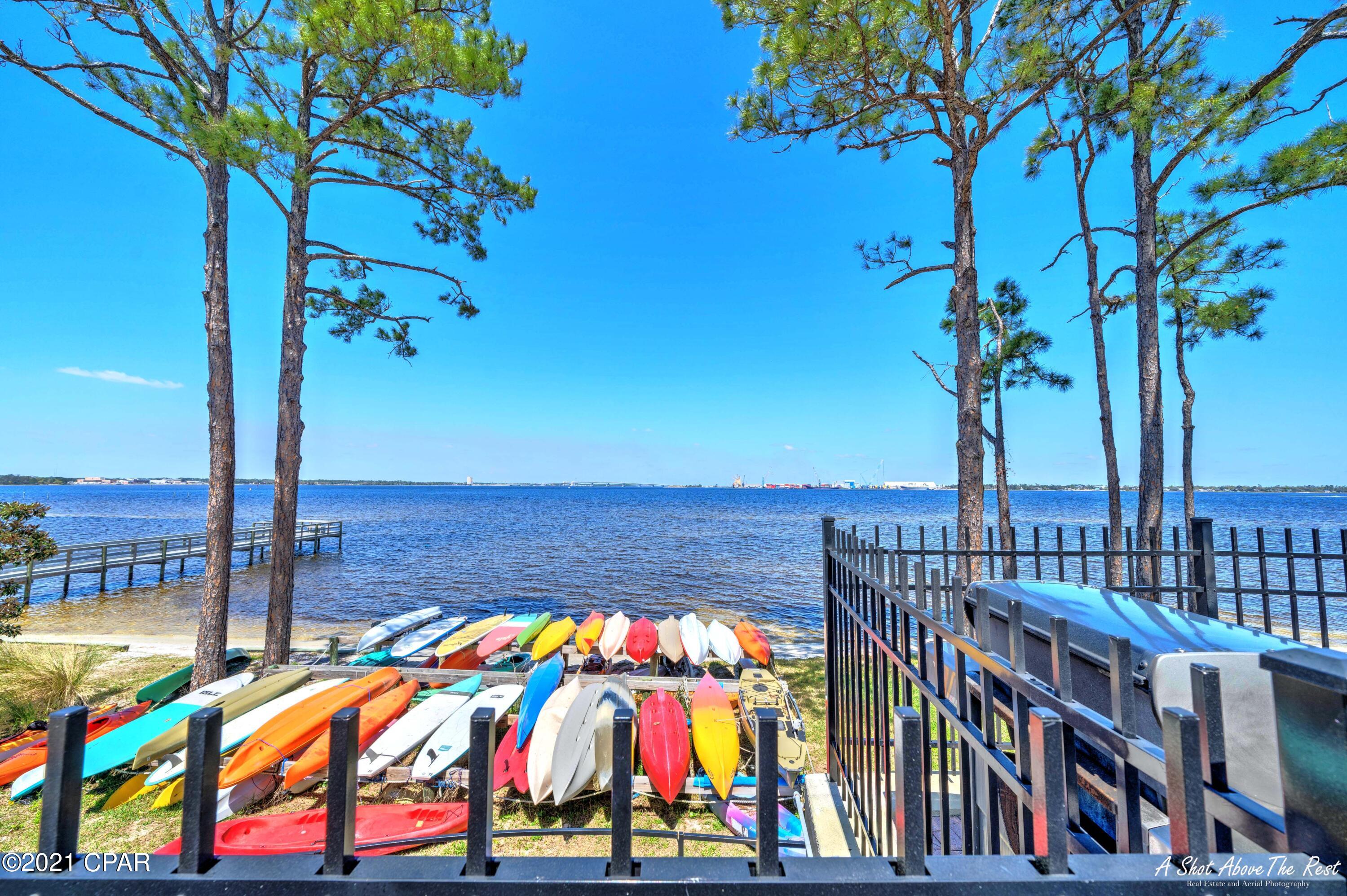 Magnolia Bay Club - Residential