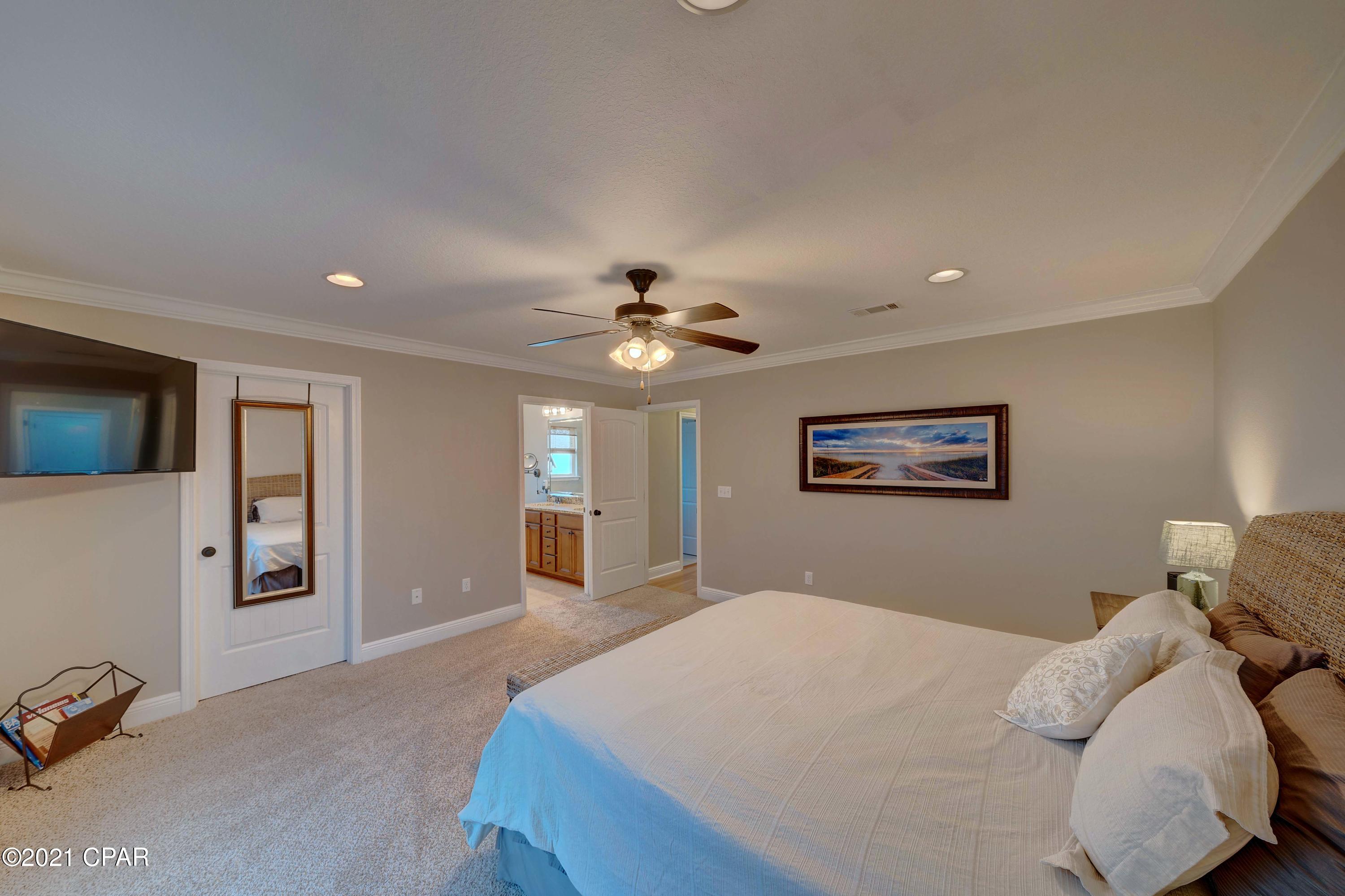 Magnolia Bay Club - Residential