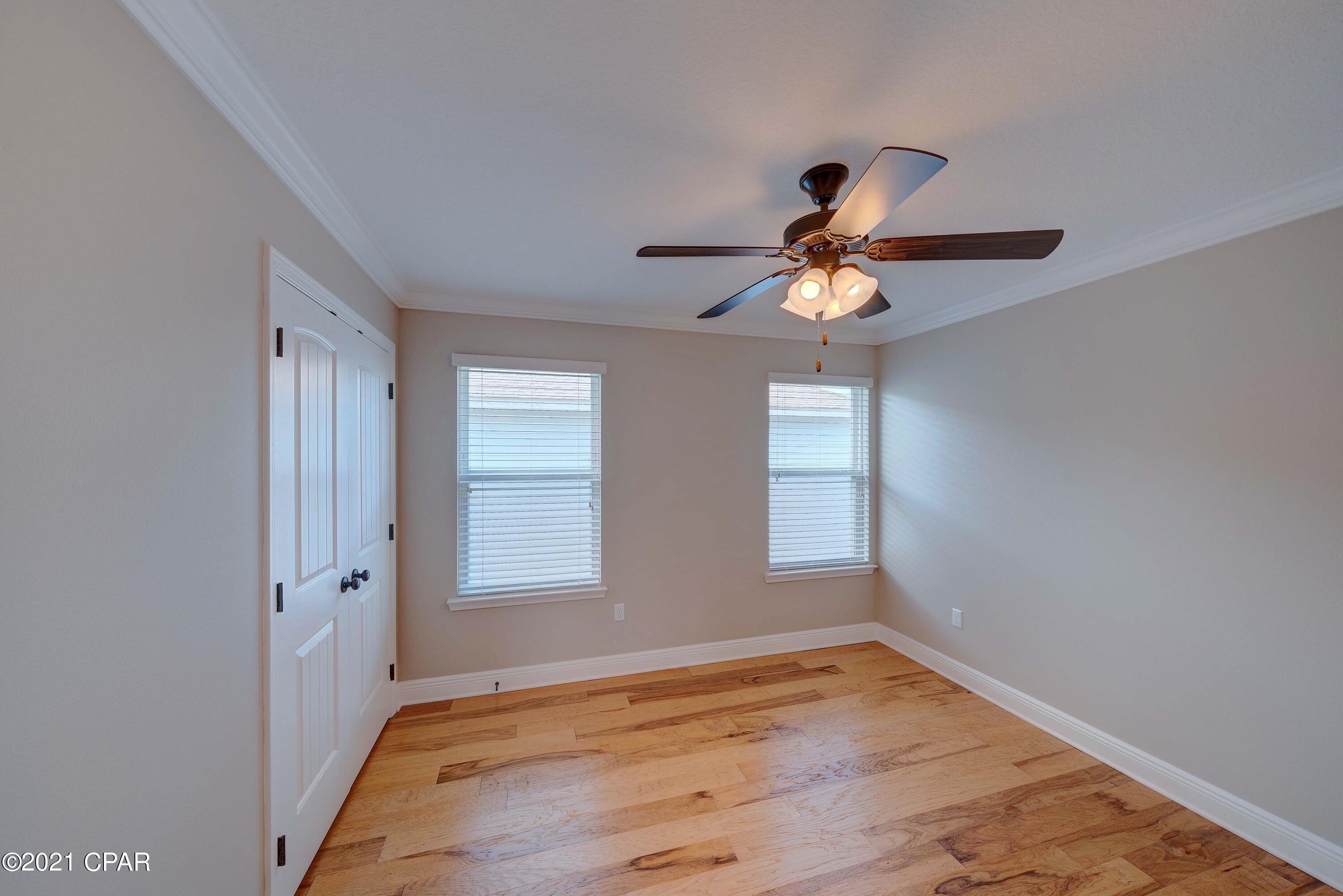 Magnolia Bay Club - Residential