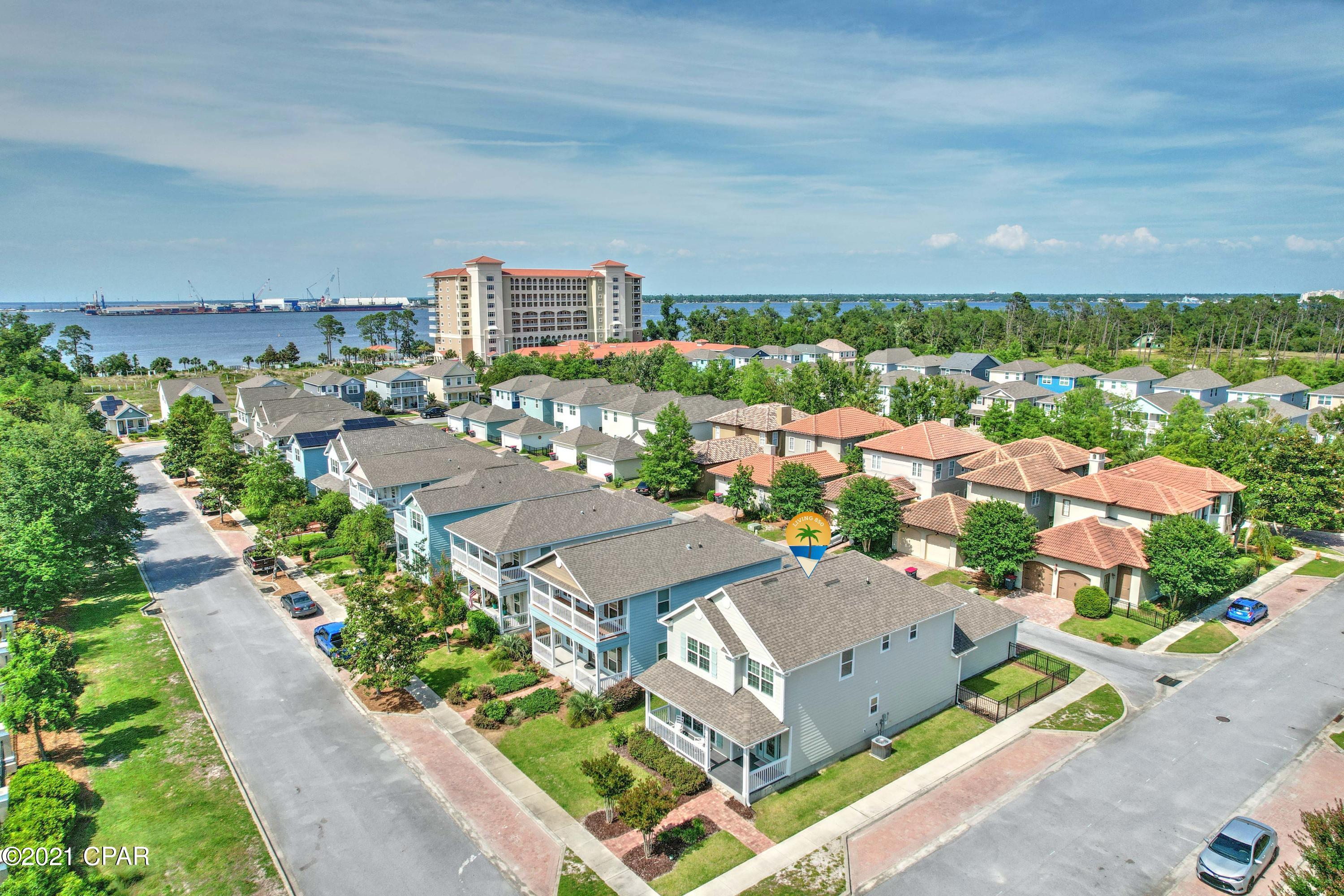 Magnolia Bay Club - Residential