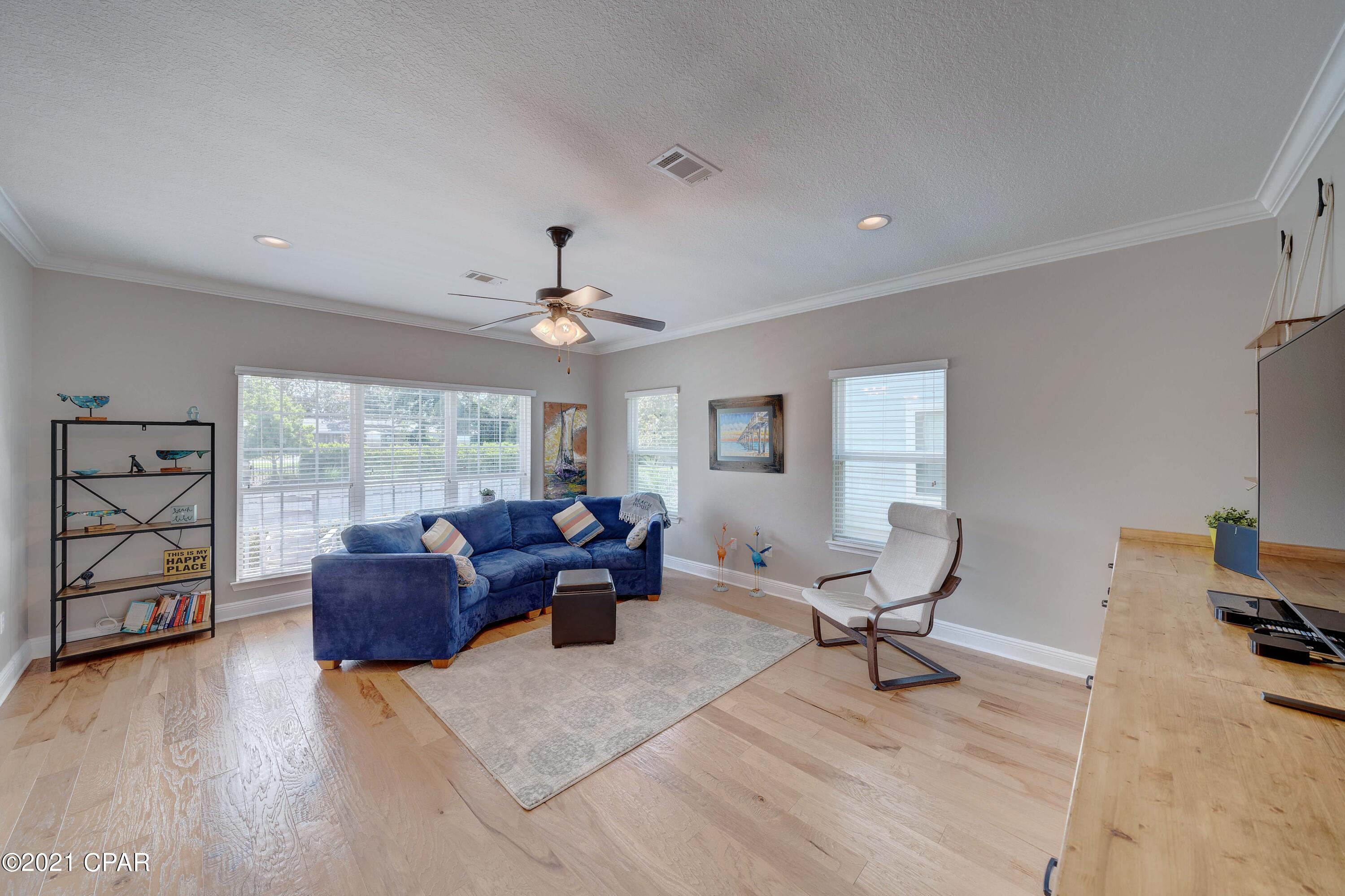 Magnolia Bay Club - Residential