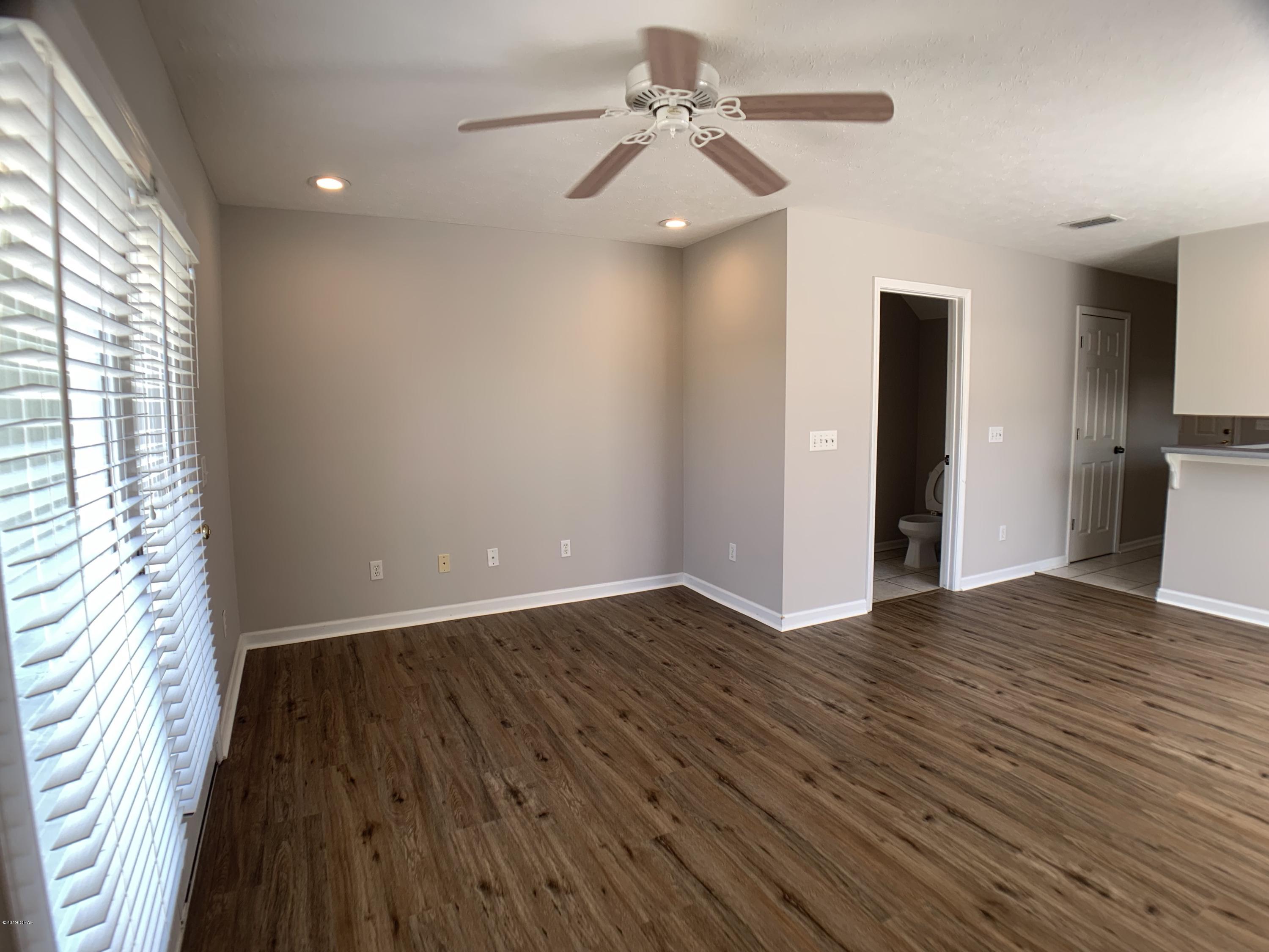 [No Recorded Subdiv] - Residential Lease