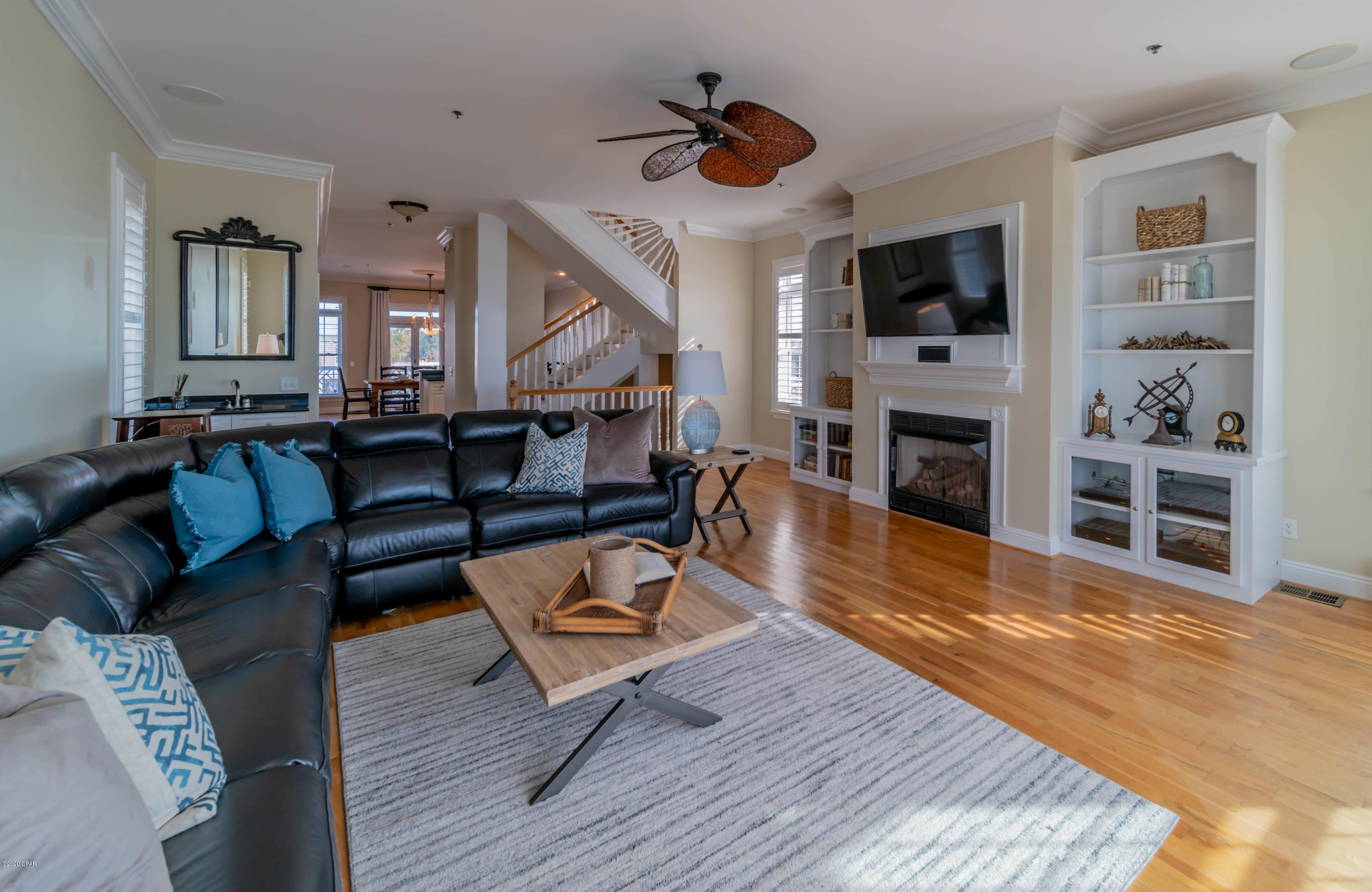 Laguna Beach Villas - Residential