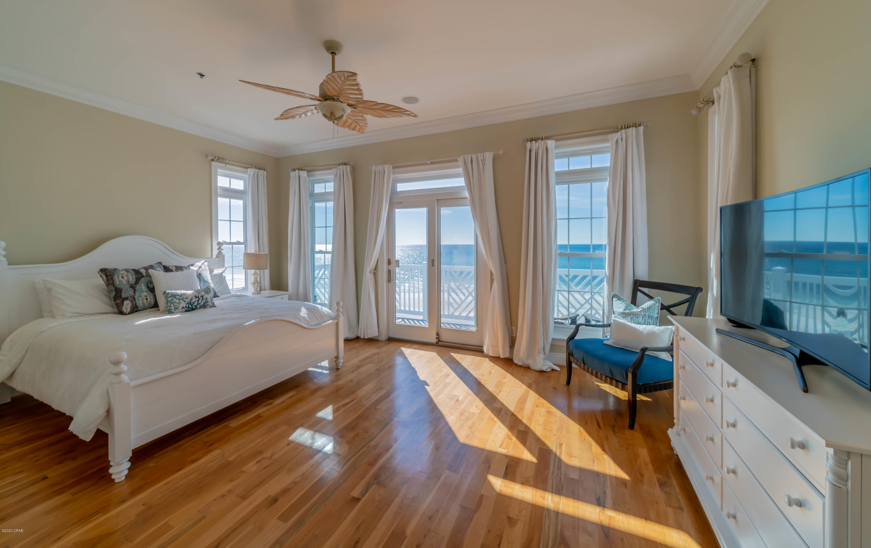 Laguna Beach Villas - Residential