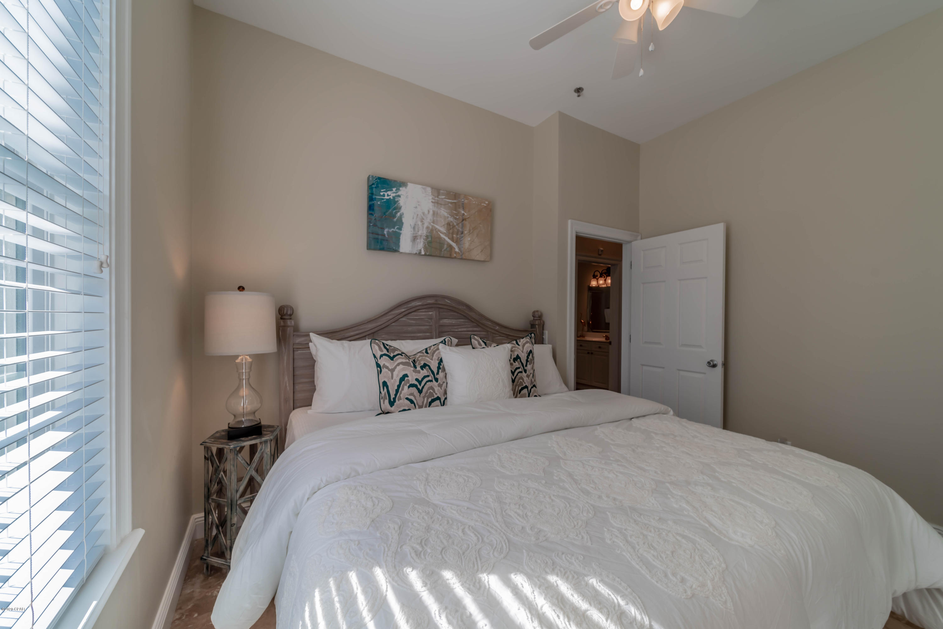 Laguna Beach Villas - Residential