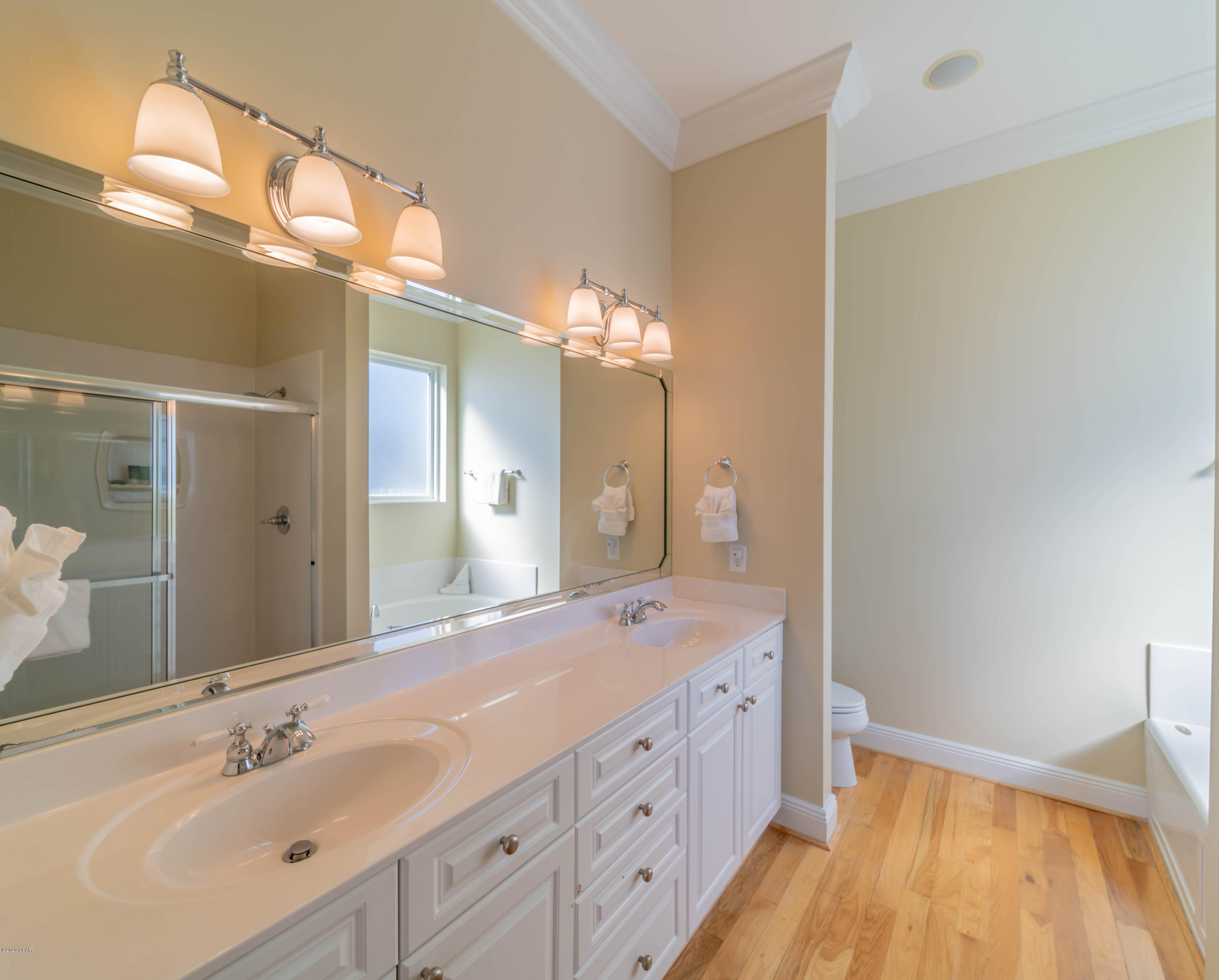 Laguna Beach Villas - Residential