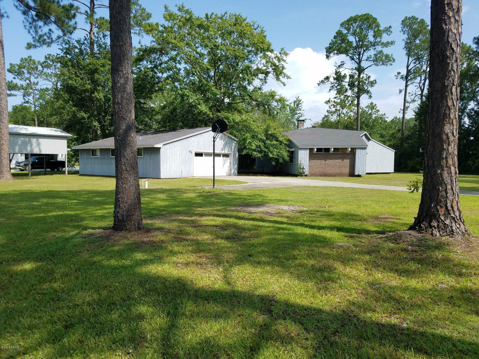 College Point 1st Add - Residential