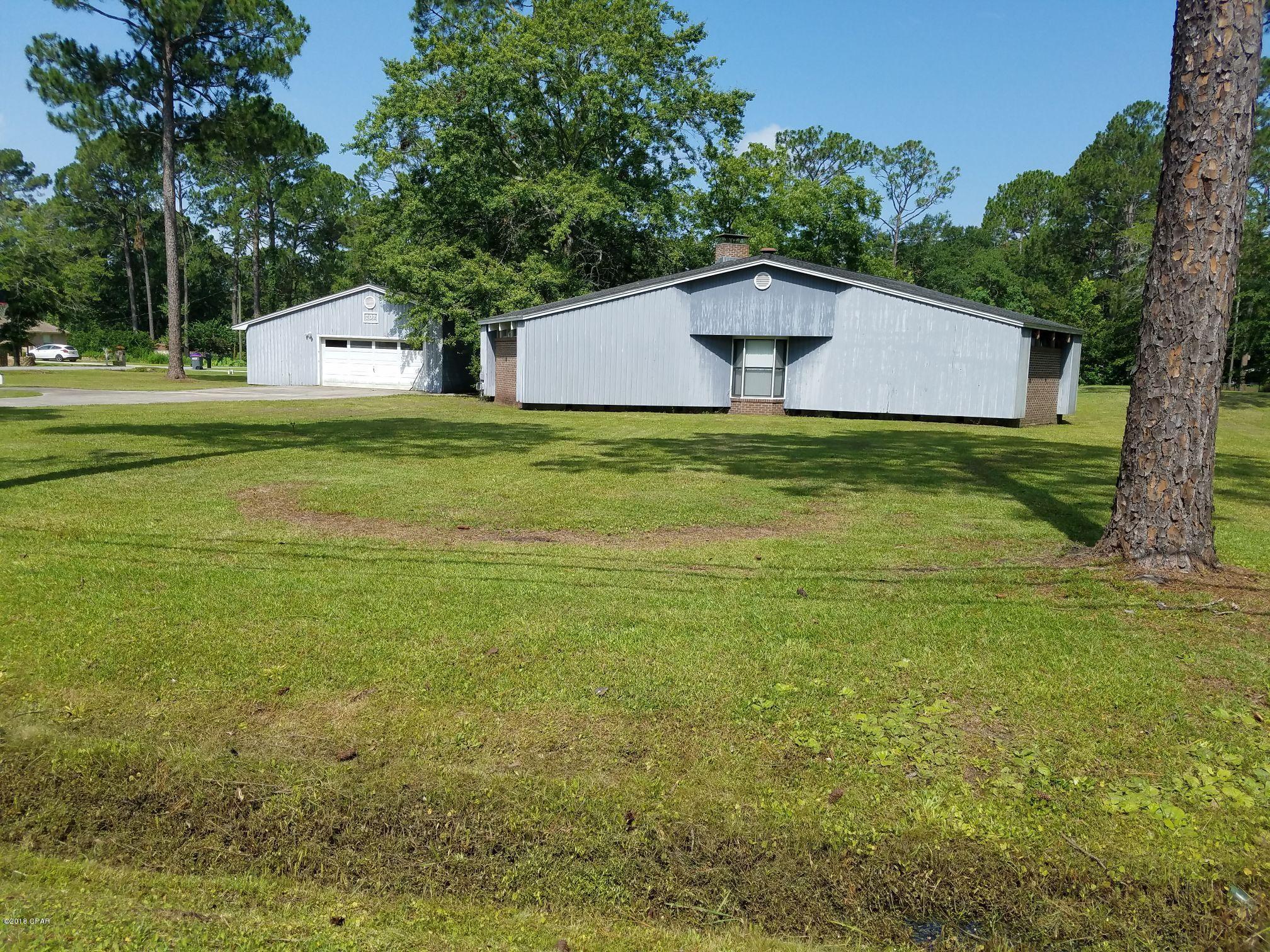 College Point 1st Add - Residential