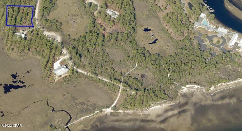 Rivercamps On Crooked Creek - Land