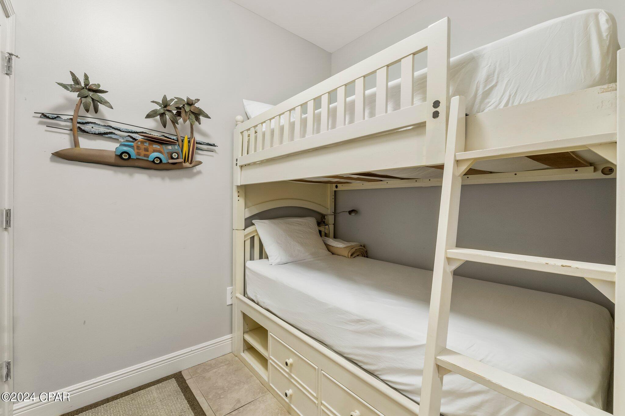 Sterling Breeze - Residential