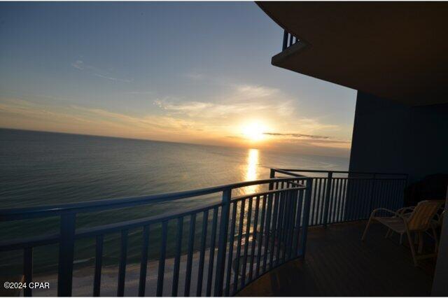 Sterling Breeze - Residential