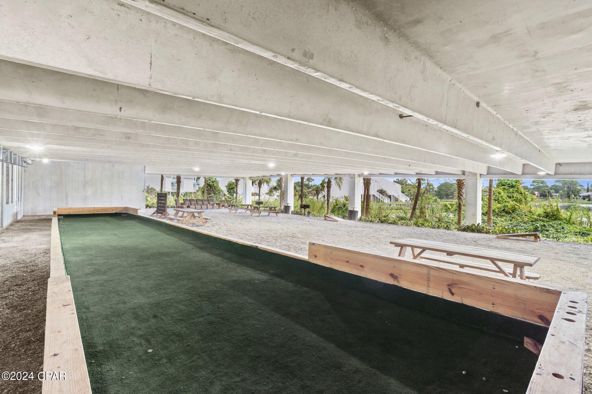 Sterling Breeze - Residential