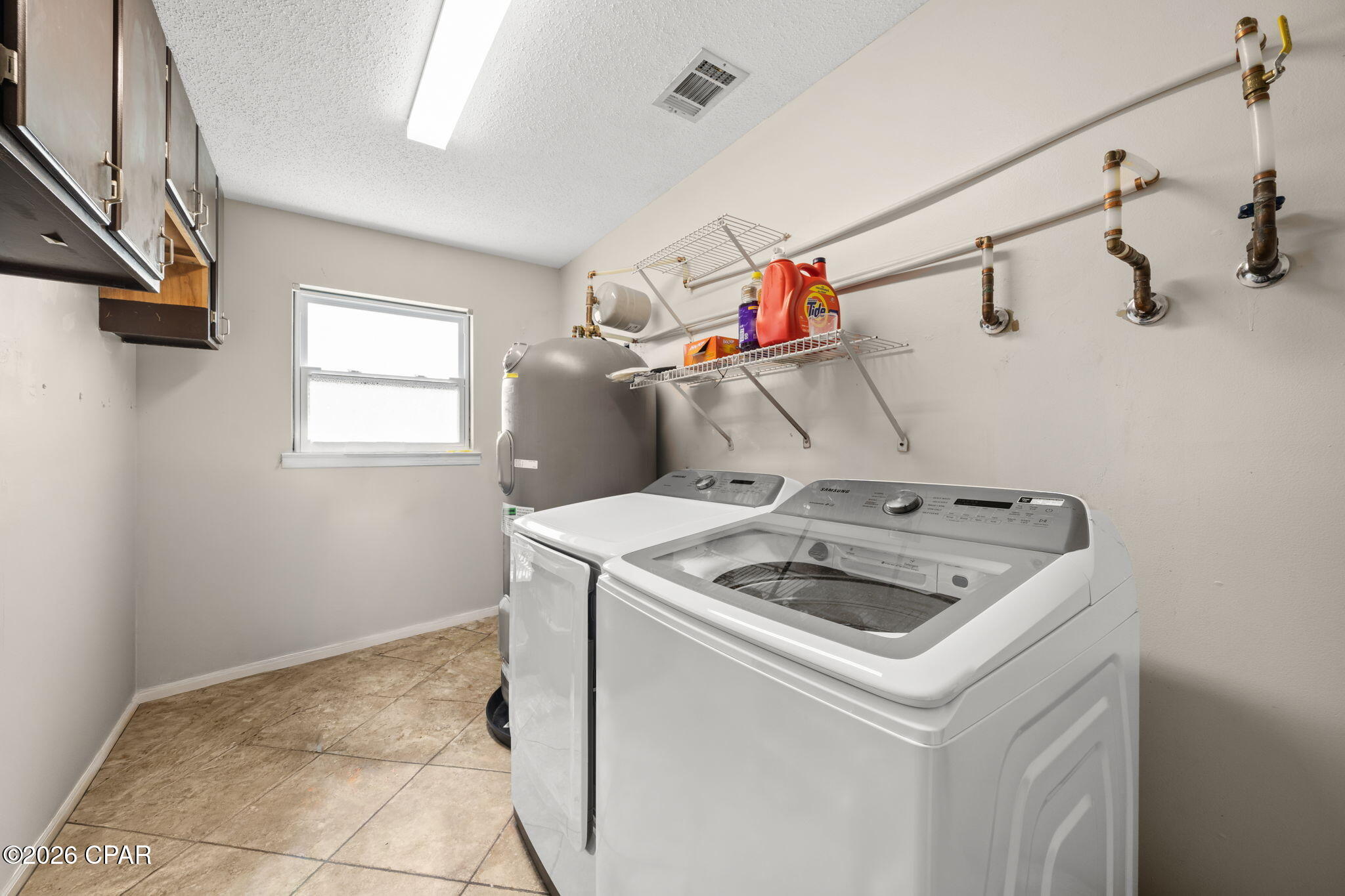 Bid-A-Wee North 1st Add - Residential