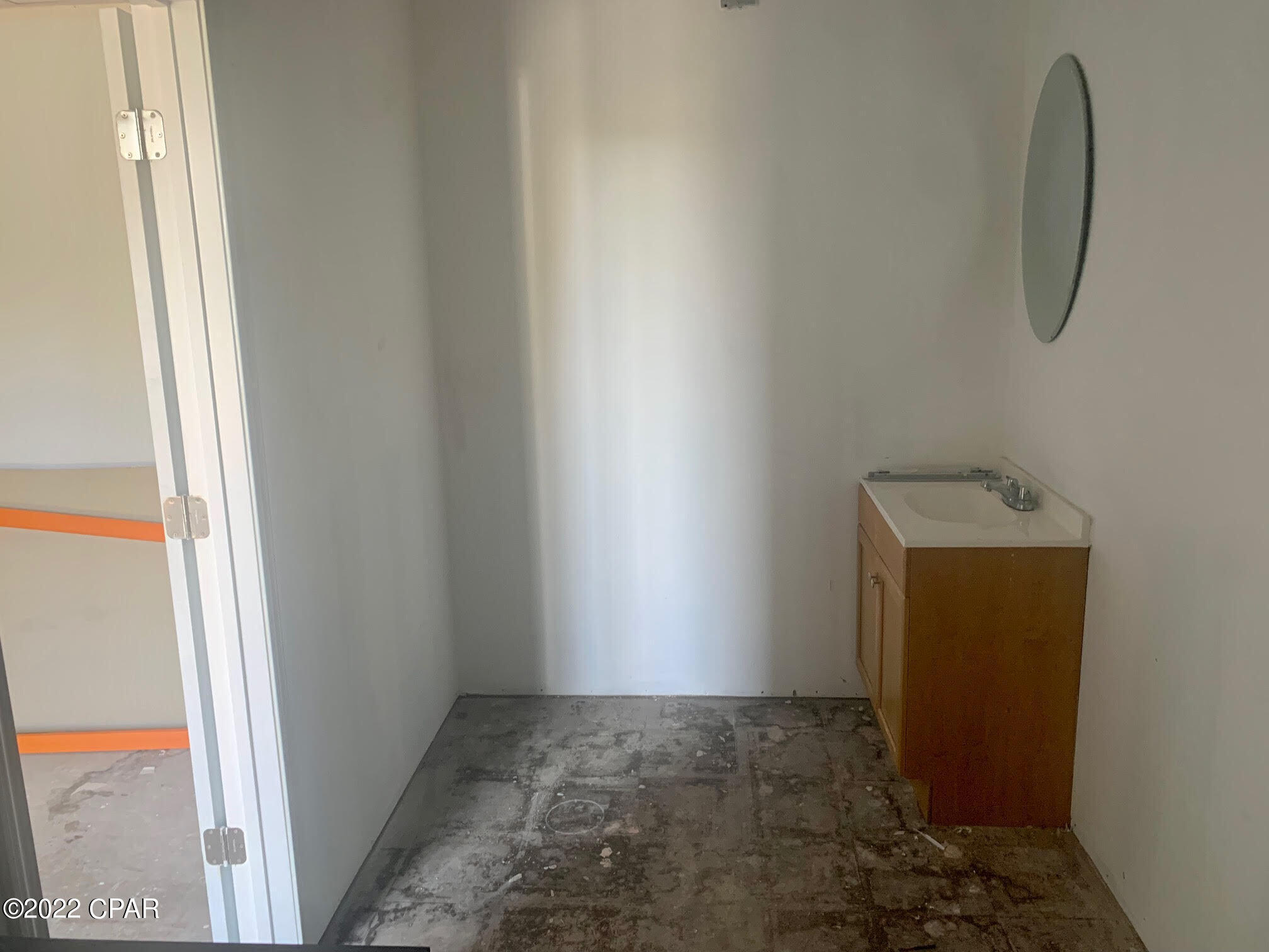 Mayfield - Commercial Lease