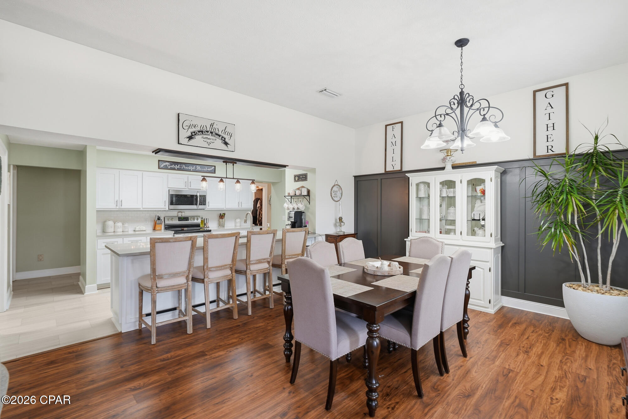 Creek Hollow Estates Unit - Residential