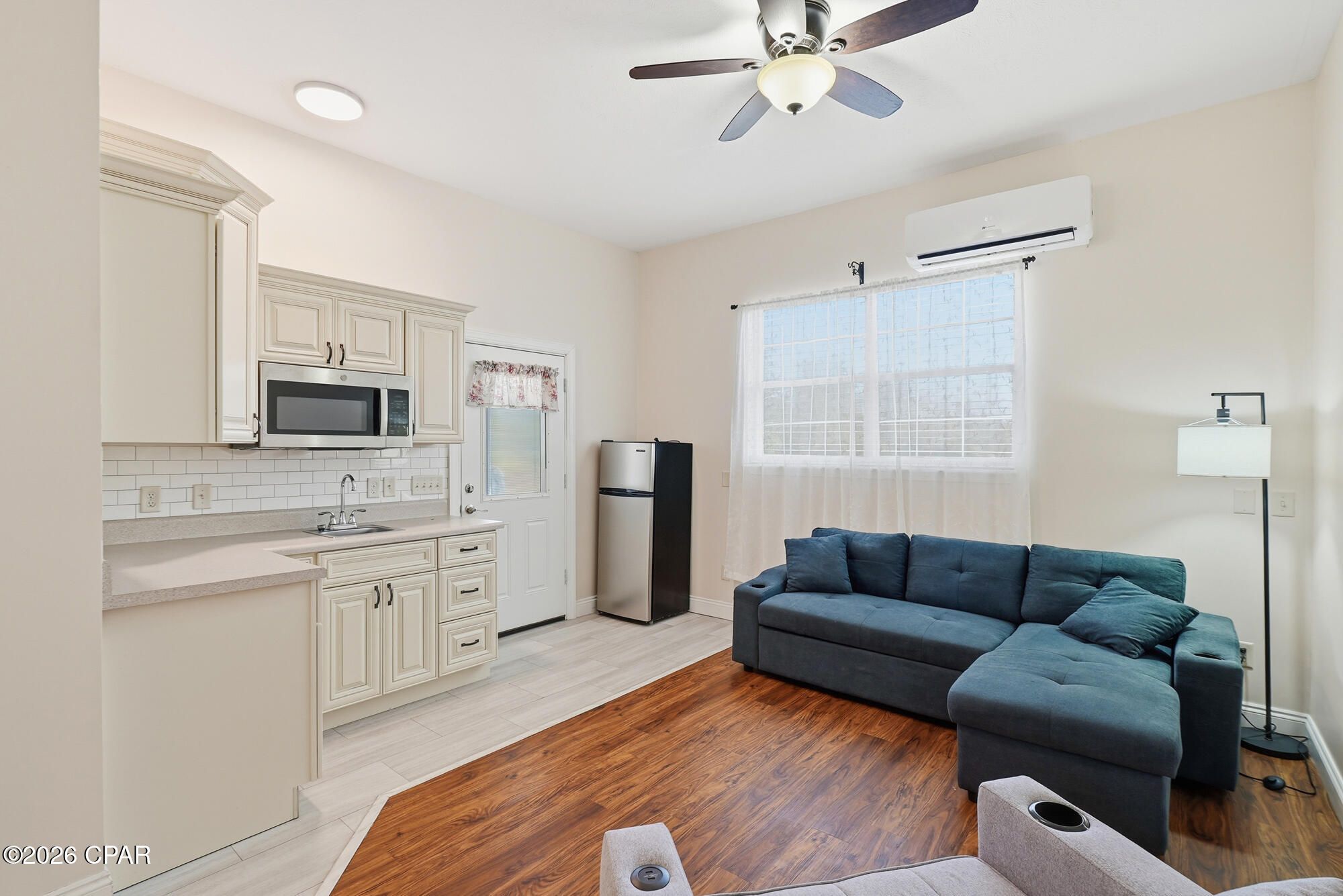 Creek Hollow Estates Unit - Residential