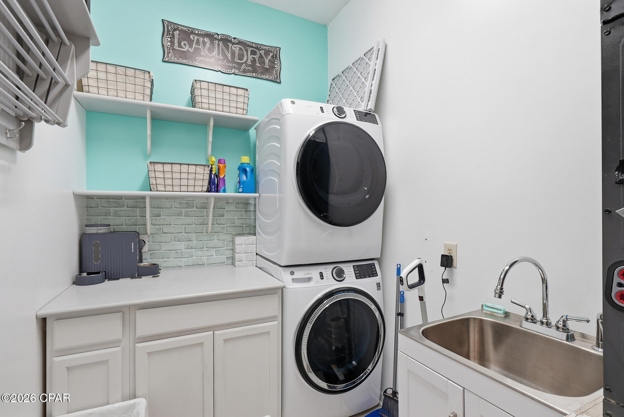 Creek Hollow Estates Unit - Residential