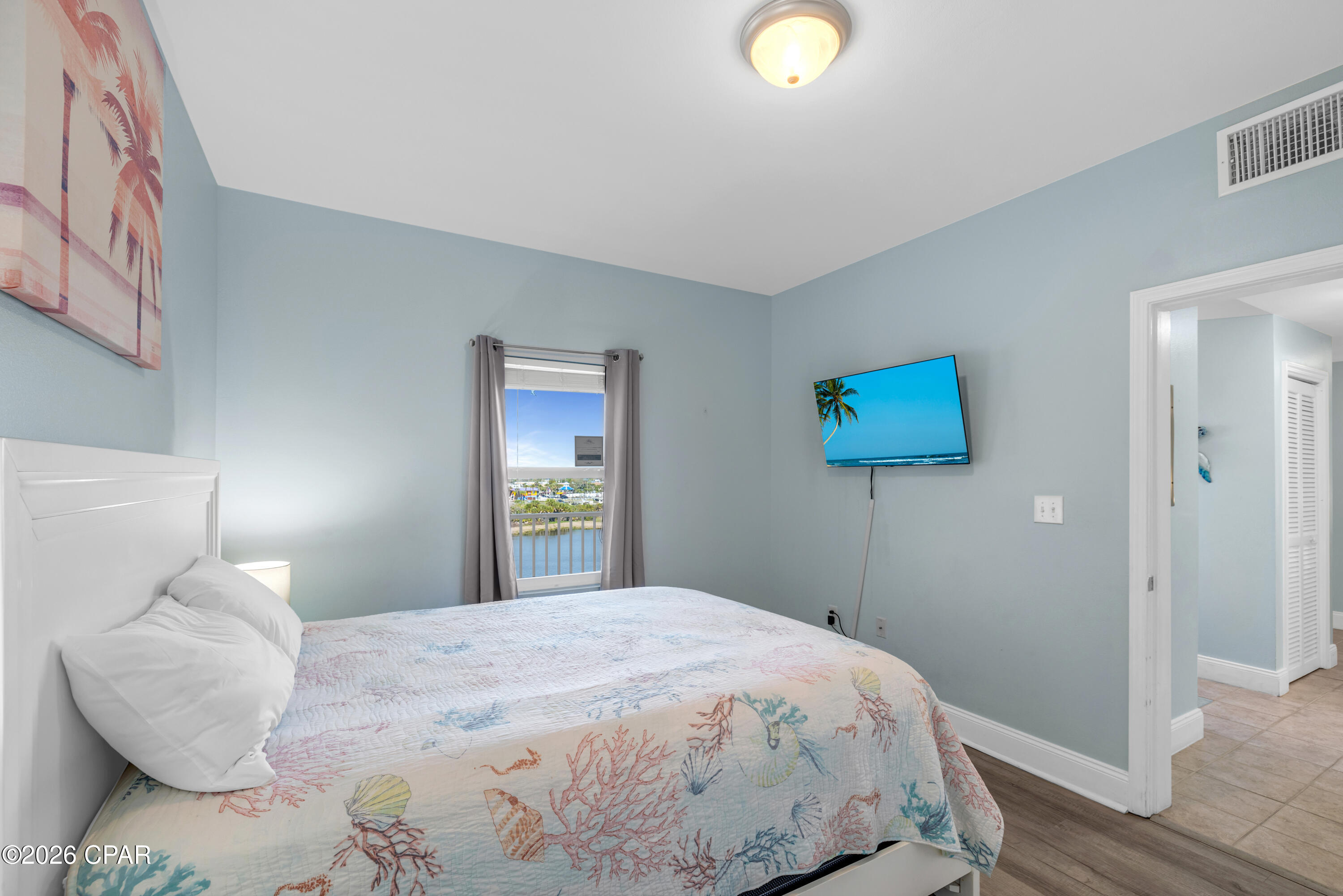 Laketown Wharf - Residential