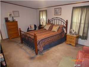 Pinecrest - Residential