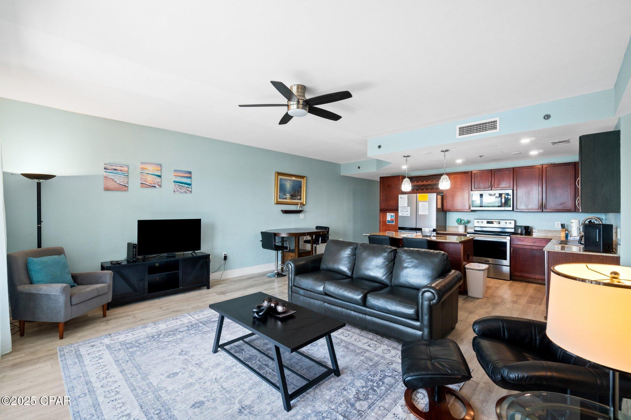 Laketown Wharf - Residential