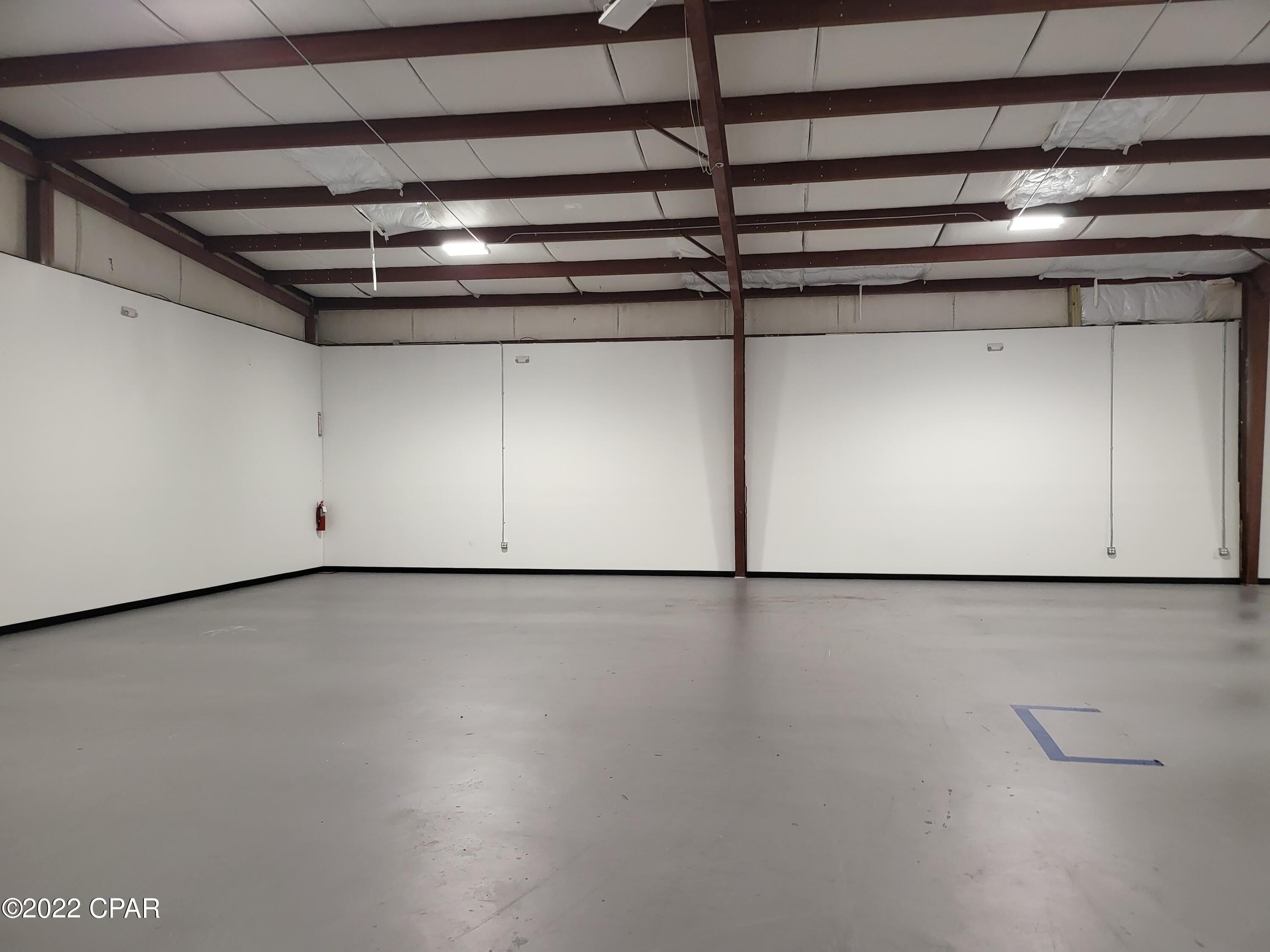 No Named Subdivision - Commercial Lease