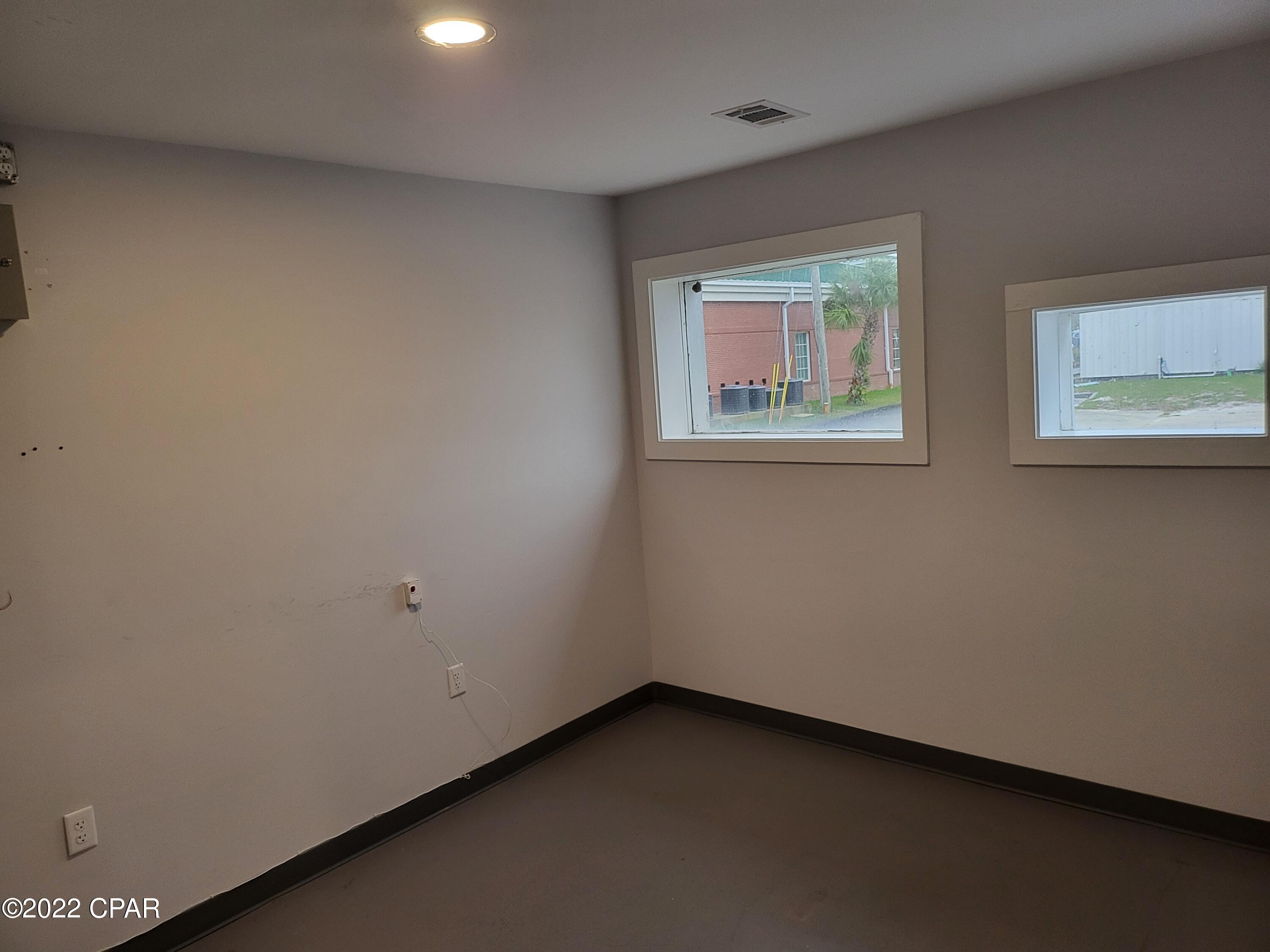 No Named Subdivision - Commercial Lease