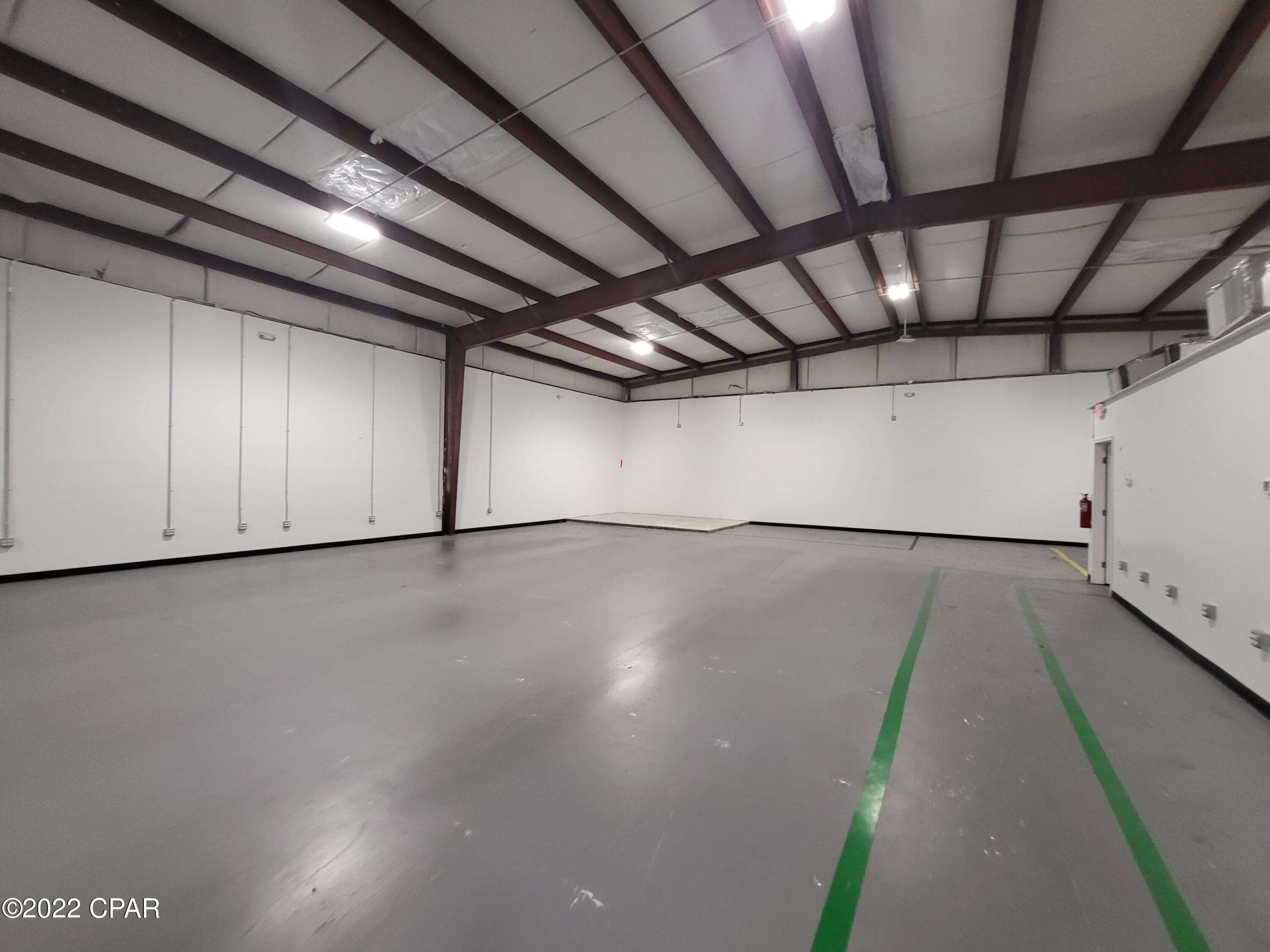 No Named Subdivision - Commercial Lease