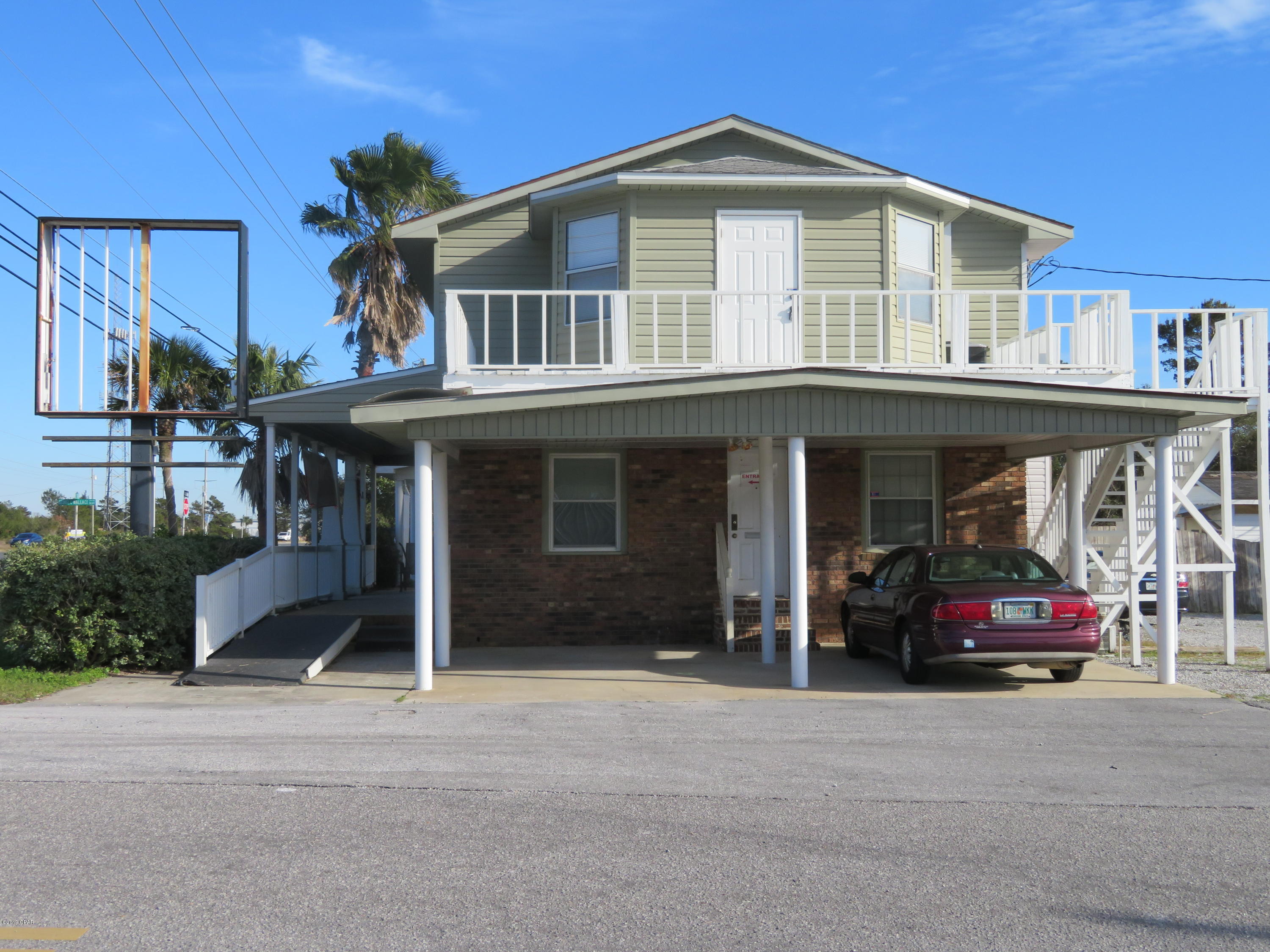 Laguna Beach Estates 8th Add - Commercial Lease