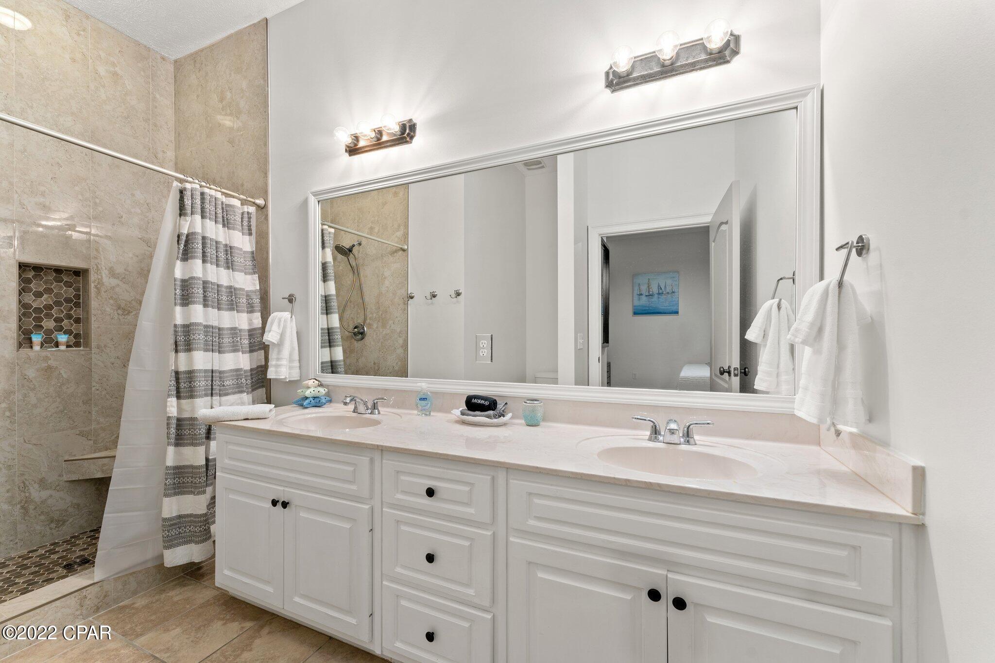 Holiday Beach Unit 14 - Residential