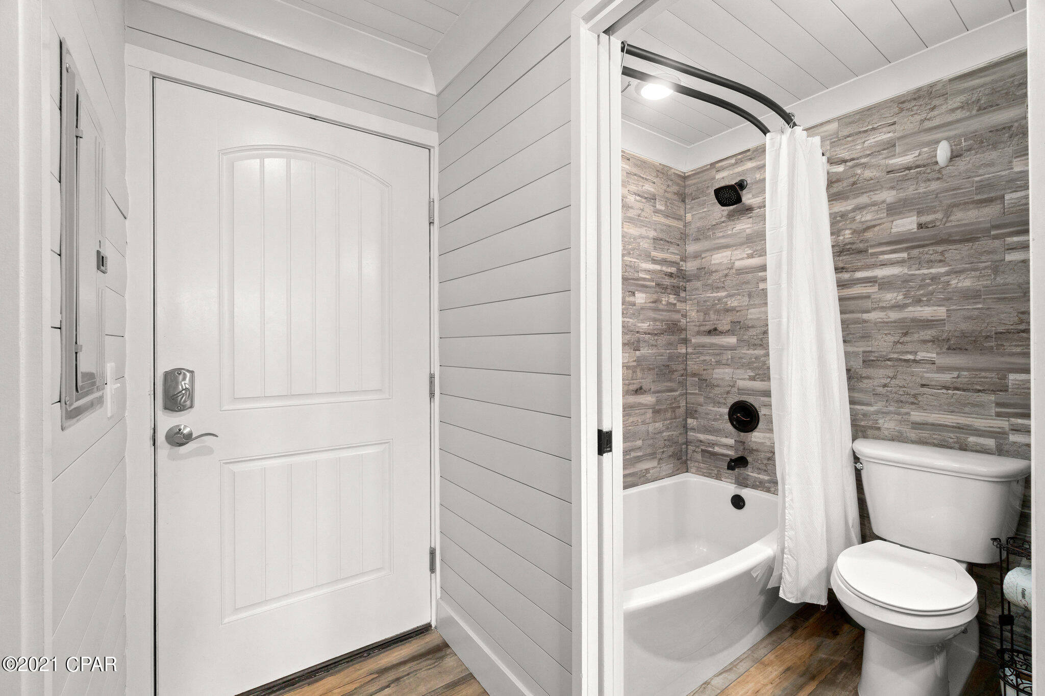 Top Of The Gulf Condo. - Residential