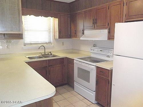 Woodlawn Unit 1 - Residential Lease