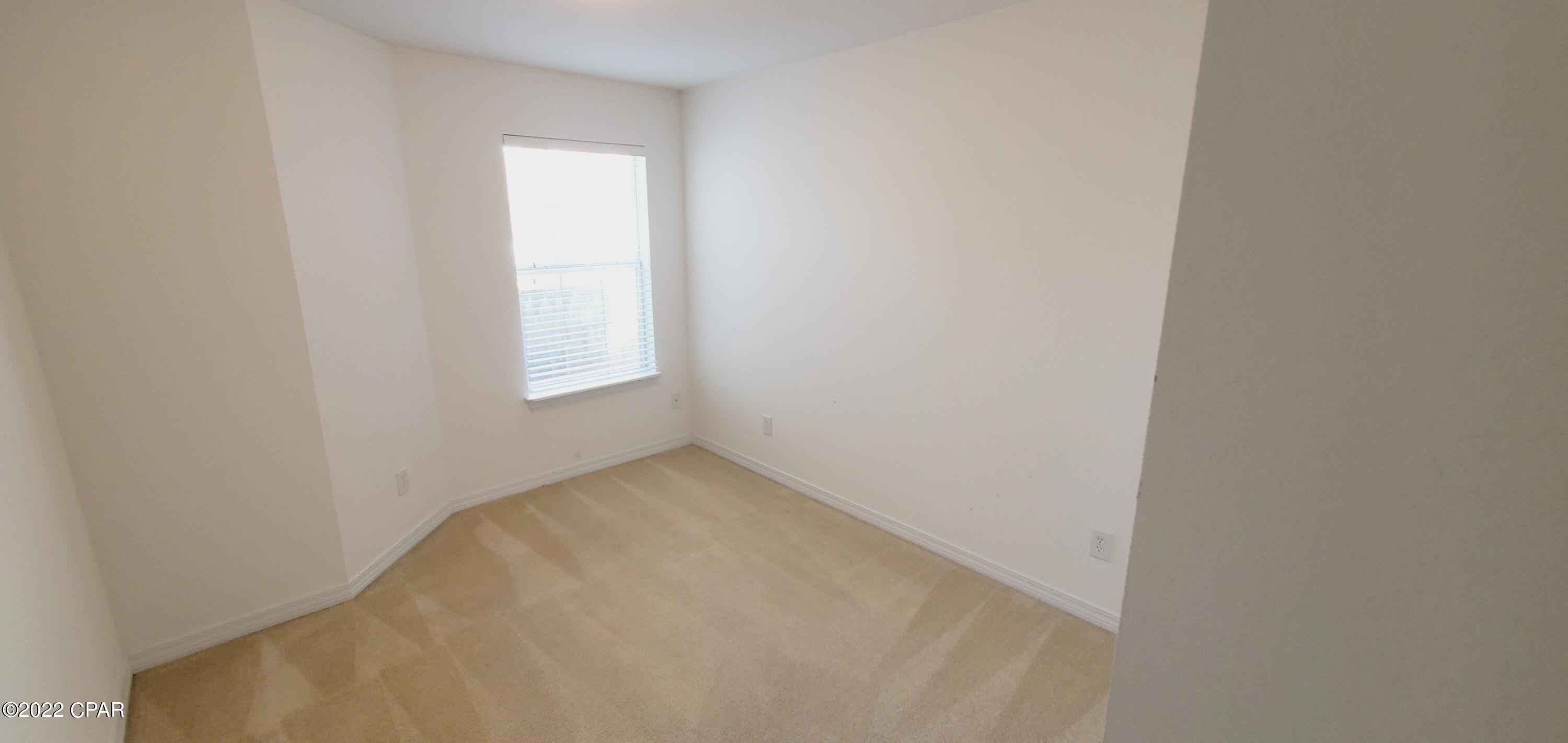 Hammocks Phase VII - Residential Lease